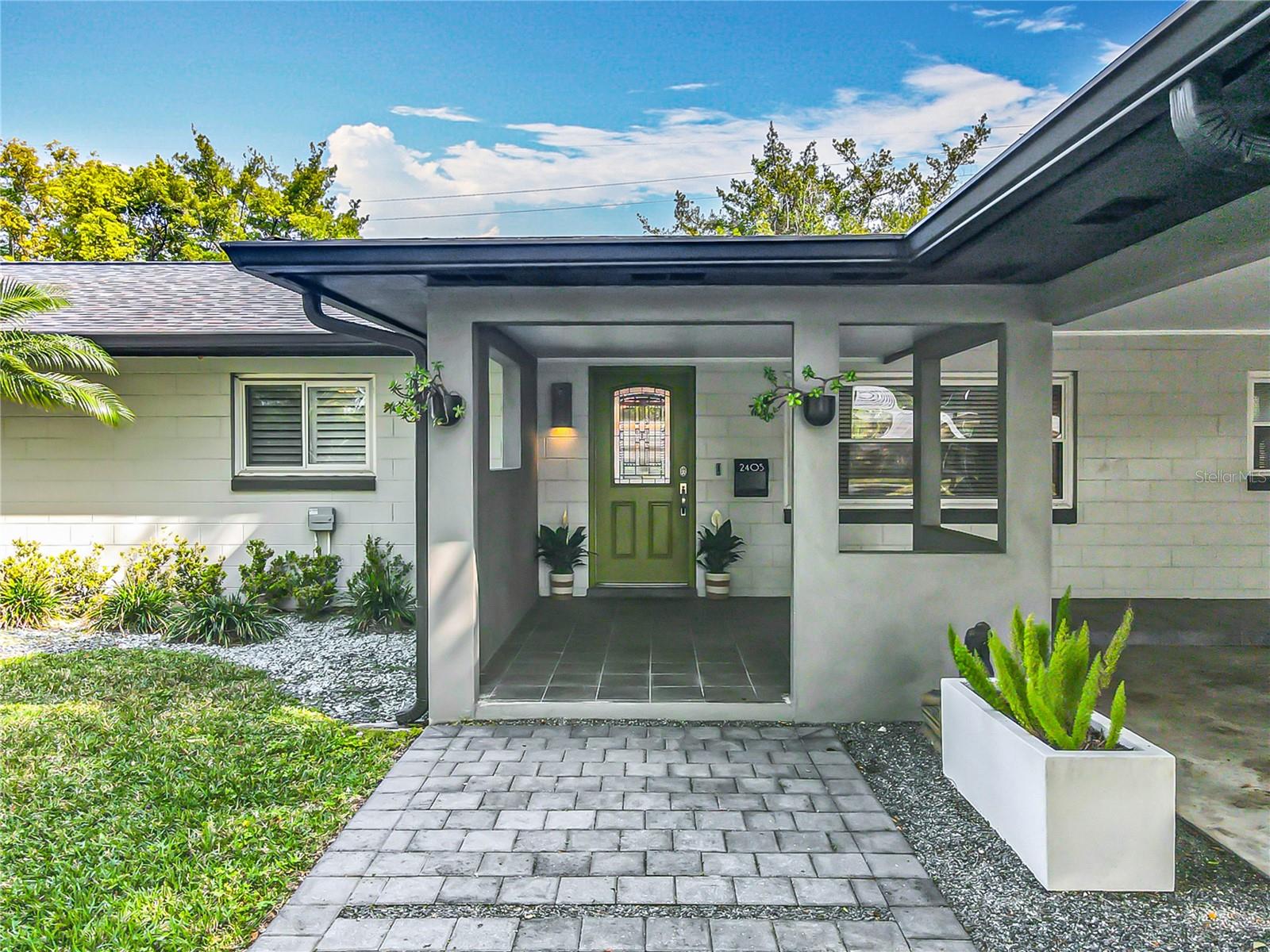 2405 DELLWOOD DR, ORLANDO, FL, 32806