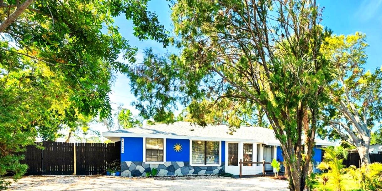 2728 TRINIDAD ST, SARASOTA, FL, 34231