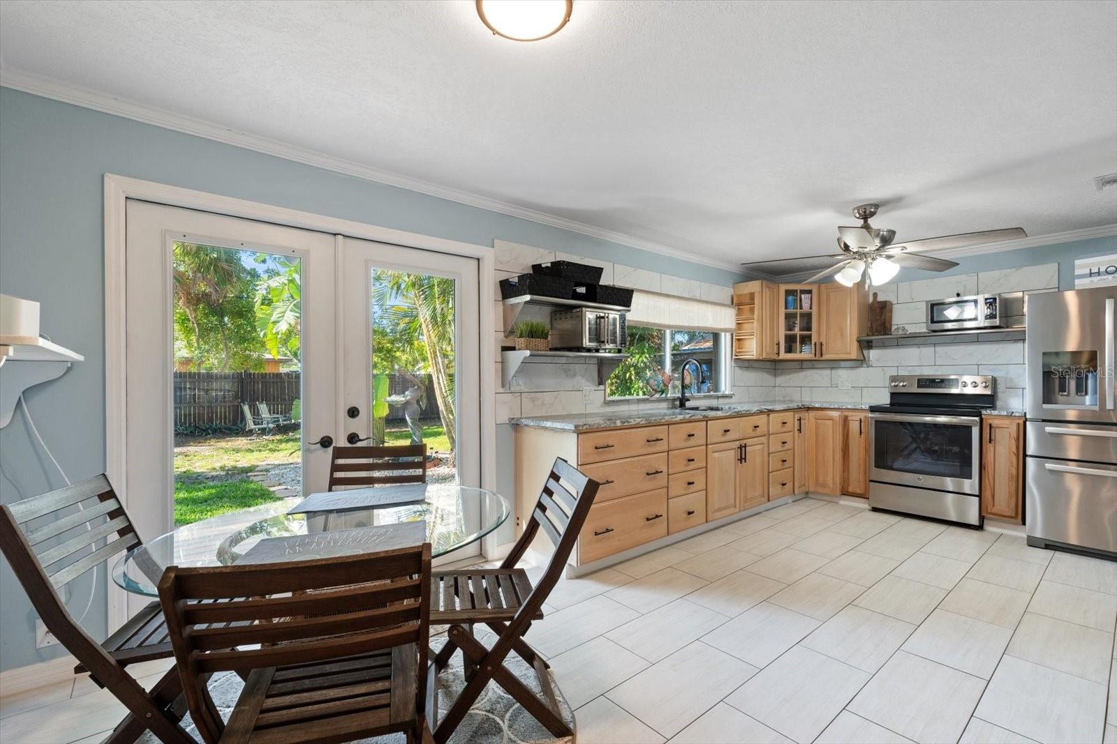 2728 TRINIDAD ST, SARASOTA, FL, 34231