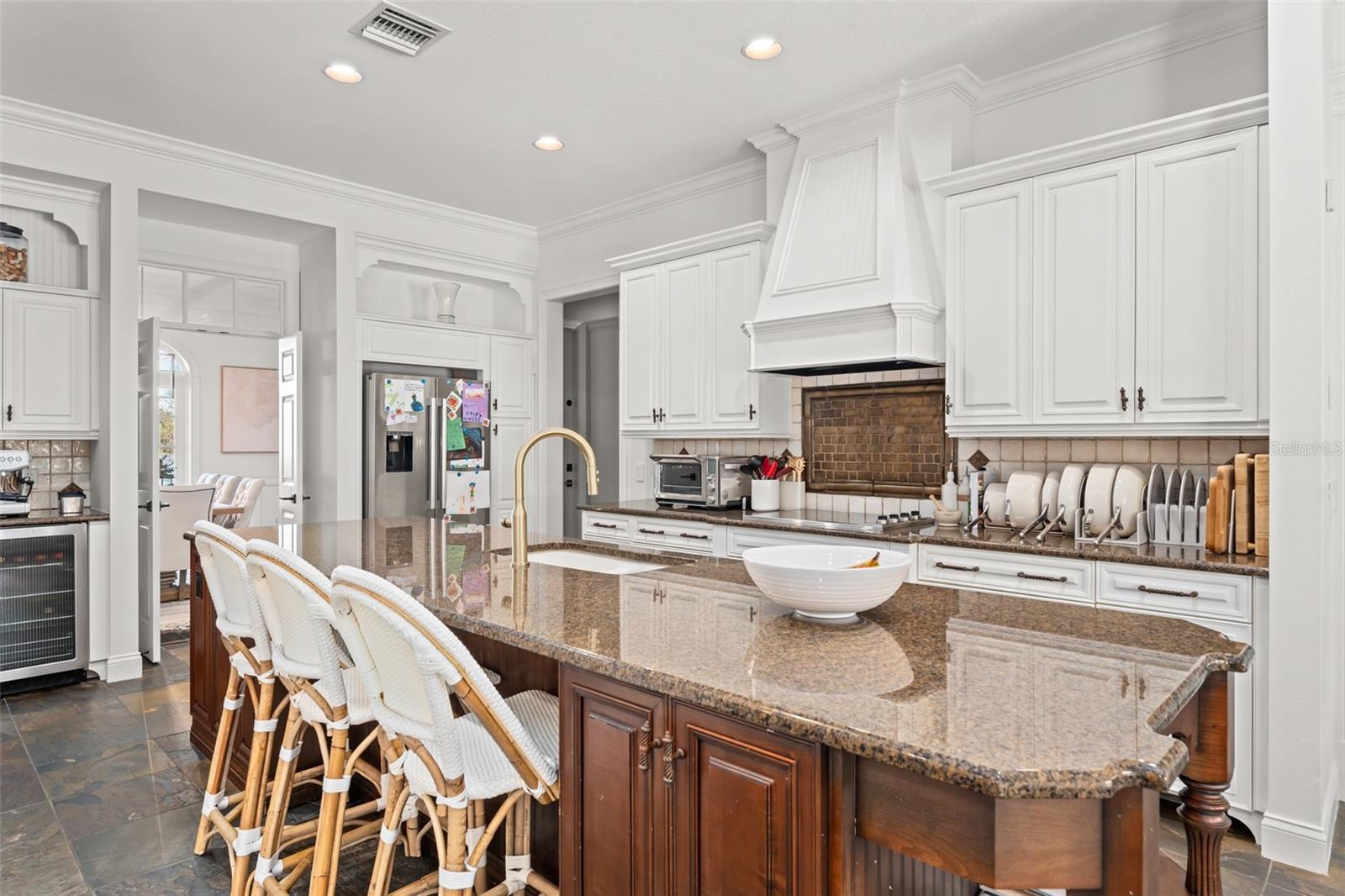 571 N LAKE SYBELIA DR, MAITLAND, FL, 32751