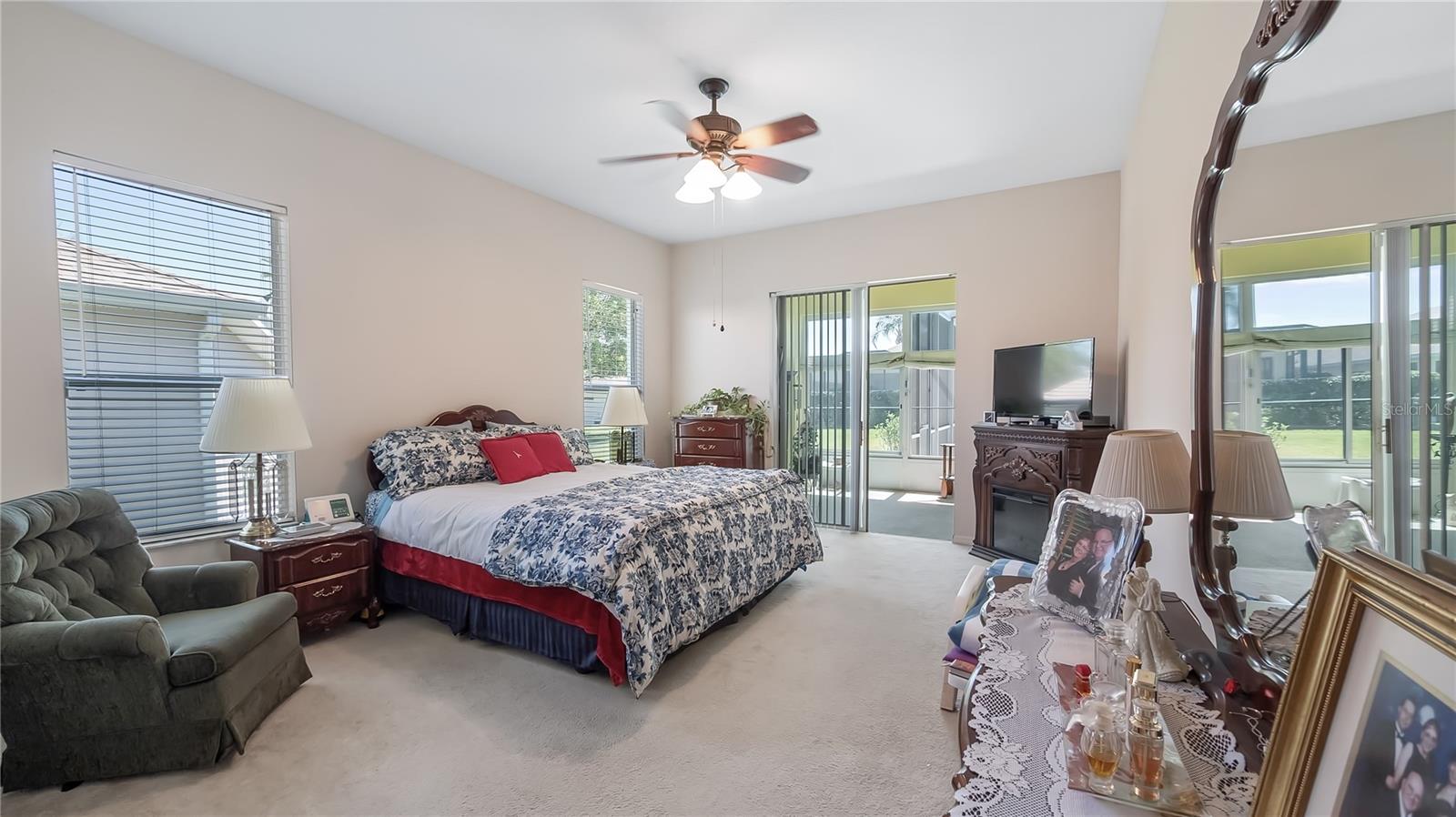 3728 MULBERRY GROVE LOOP, LEESBURG, FL, 34748