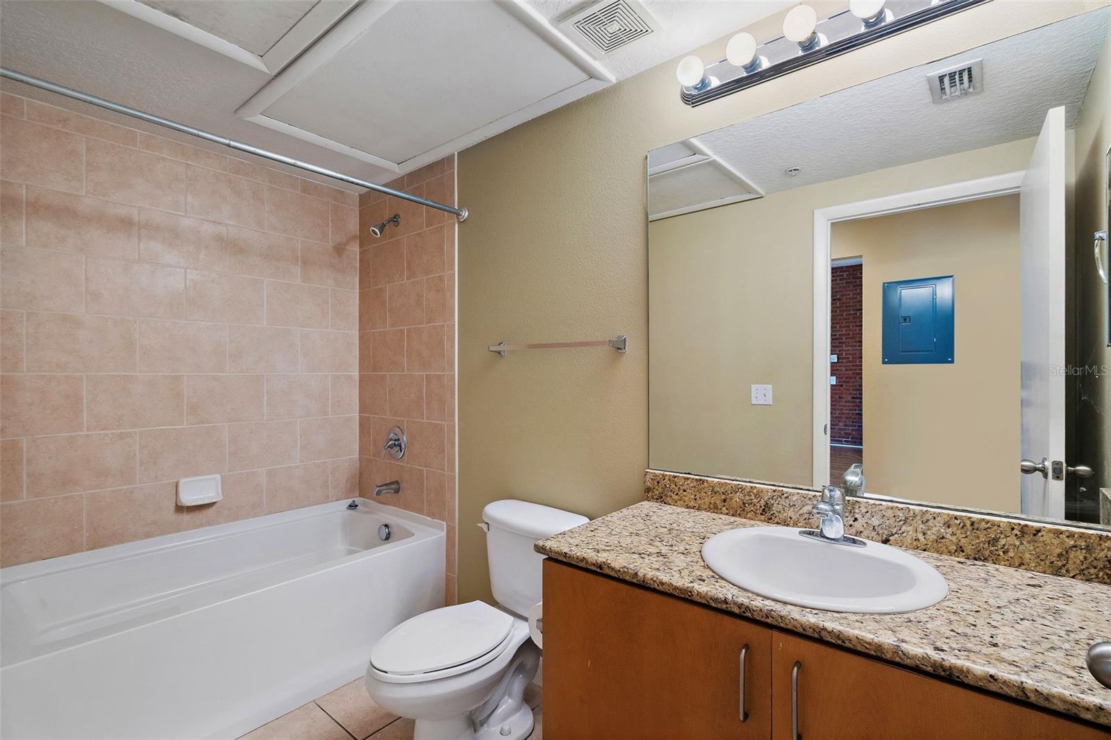 535 4TH AVE S #3, ST PETERSBURG, FL, 33701