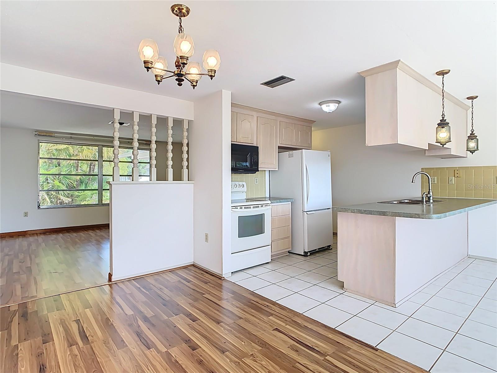 7330 CHERRY LAUREL DR, PORT RICHEY, FL, 34668