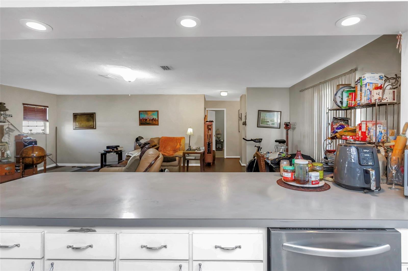 6754 RALSTON BEACH CIR, TAMPA, FL, 33614