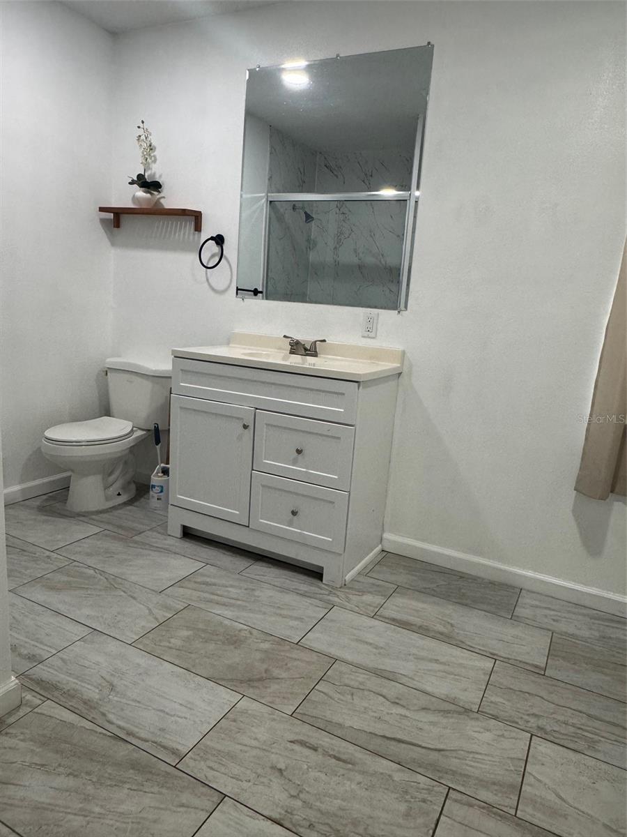 345 W SEMINOLE AVE, EUSTIS, FL, 32726
