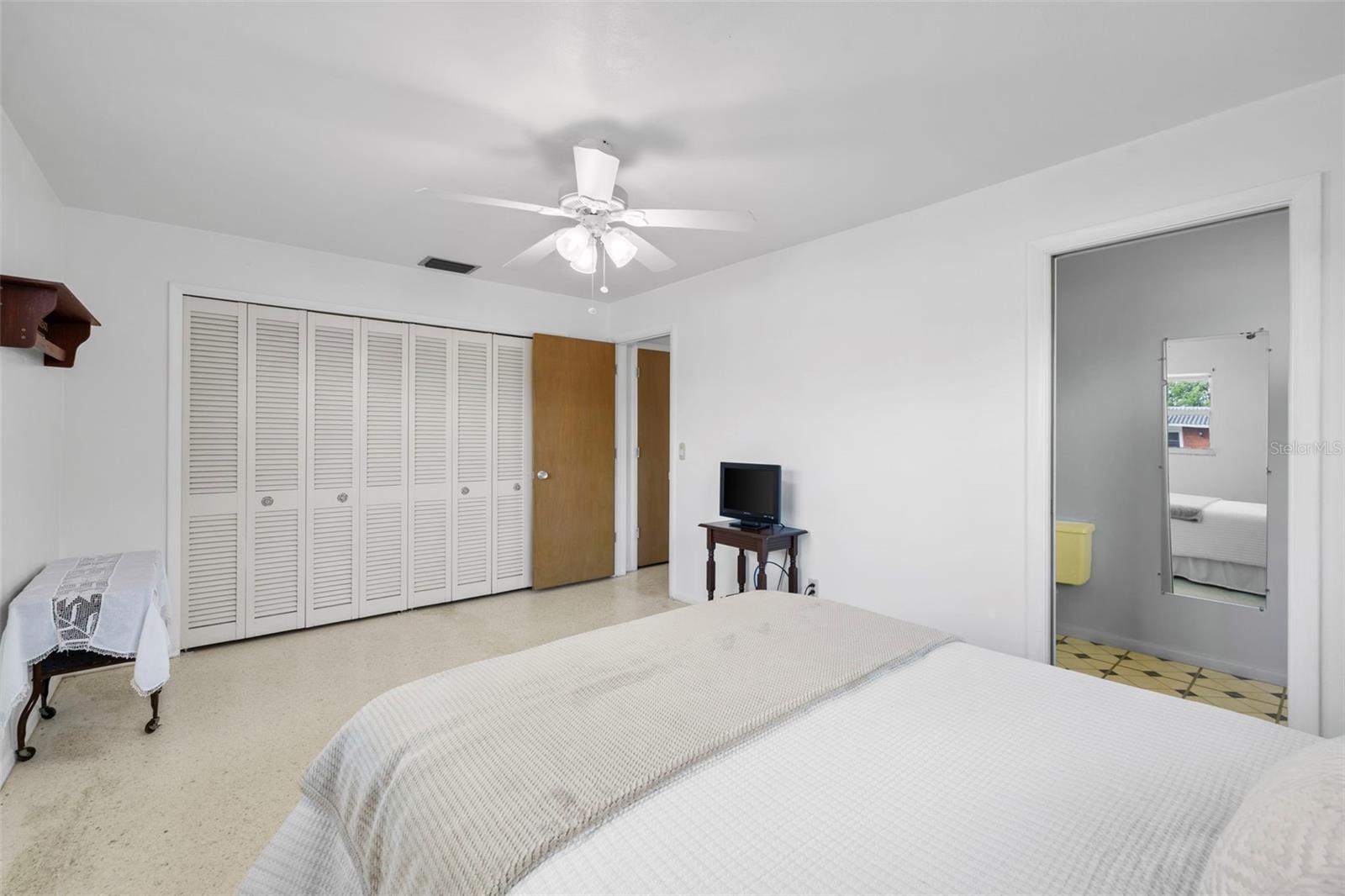 2125 GREENBRIAR BLVD, CLEARWATER, FL, 33763