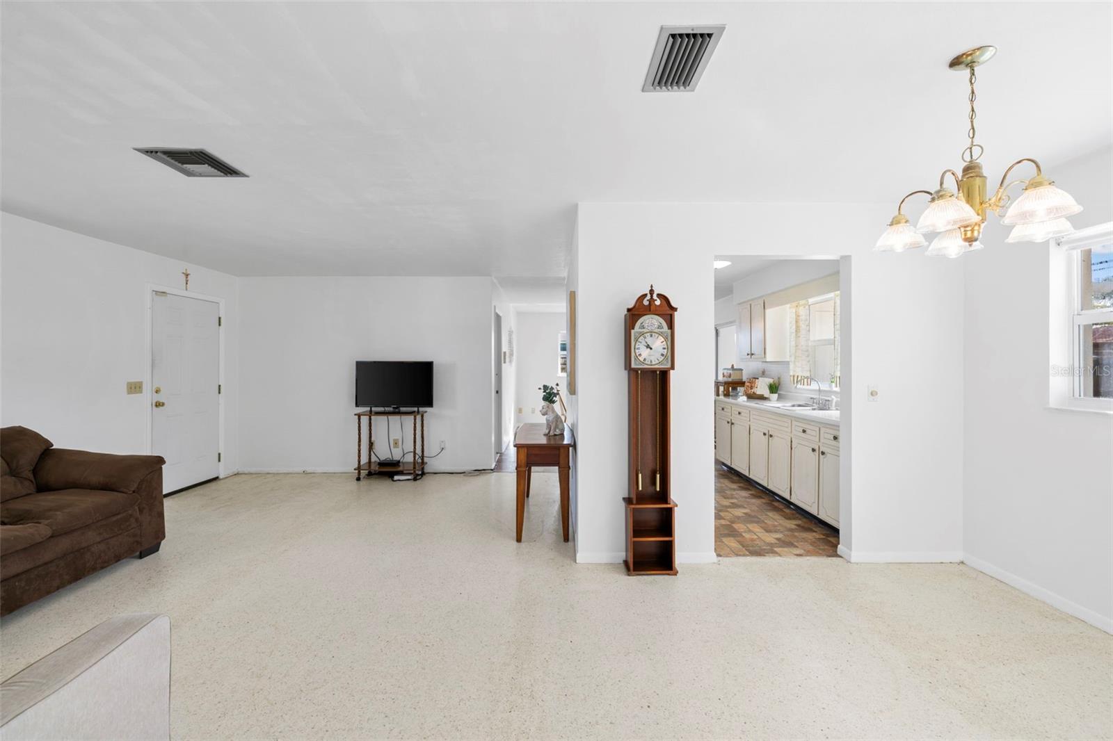 2125 GREENBRIAR BLVD, CLEARWATER, FL, 33763
