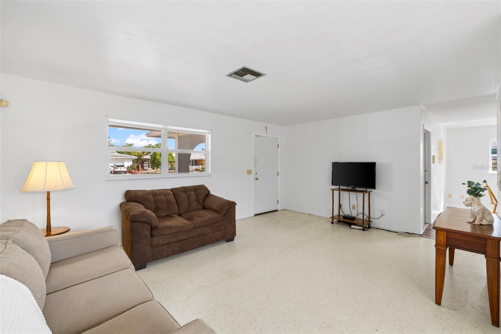 2125 GREENBRIAR BLVD, CLEARWATER, FL, 33763