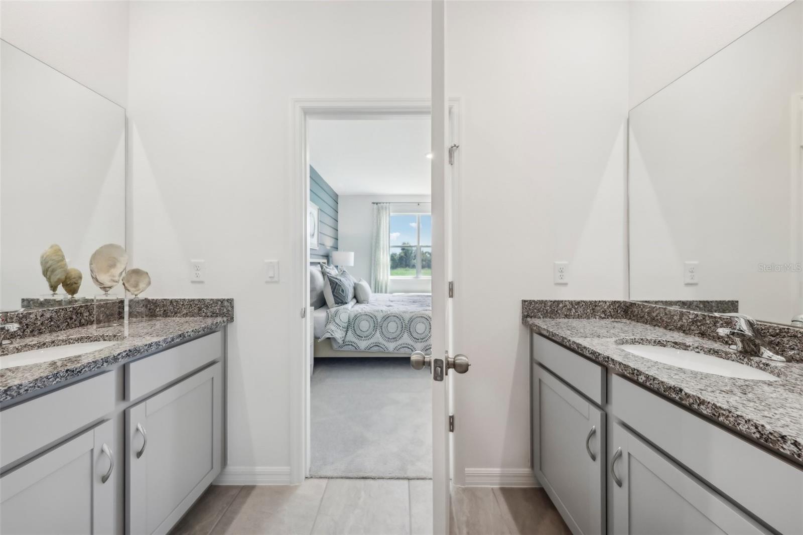 1355 WOOD LINE LOOP, DELAND, FL, 32720