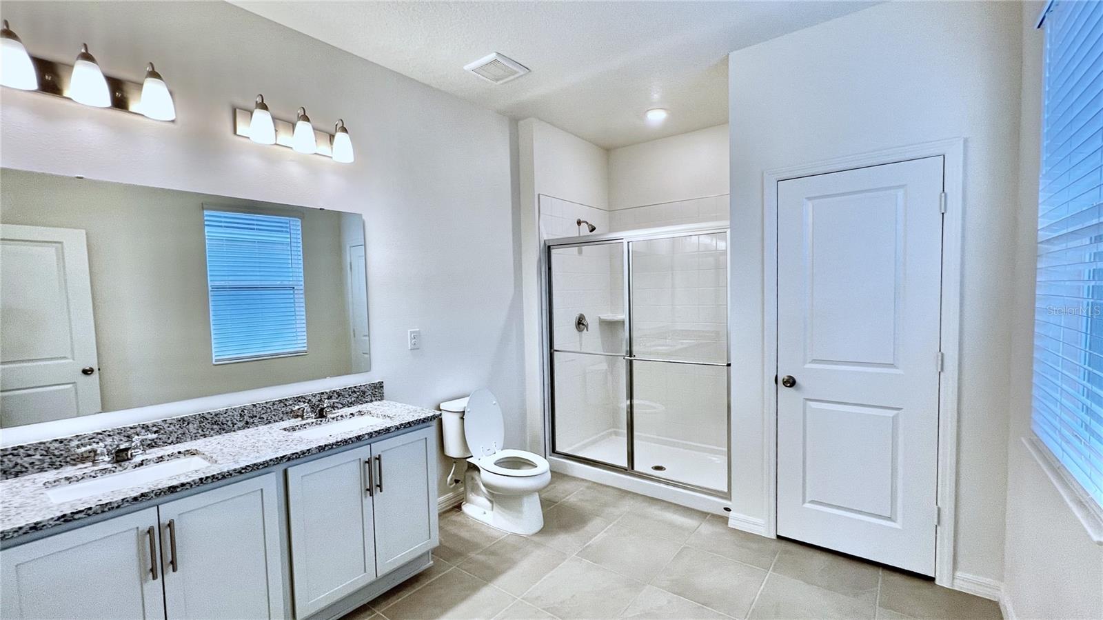 1222 AUGUSTUS DR, DAVENPORT, FL, 33896