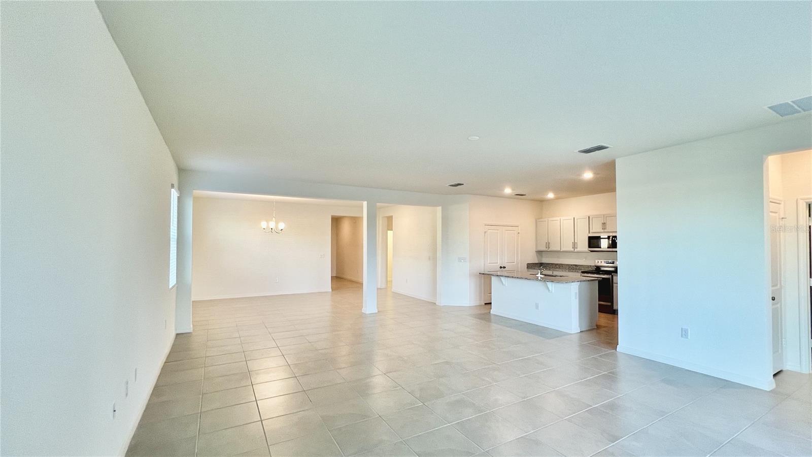 1222 AUGUSTUS DR, DAVENPORT, FL, 33896