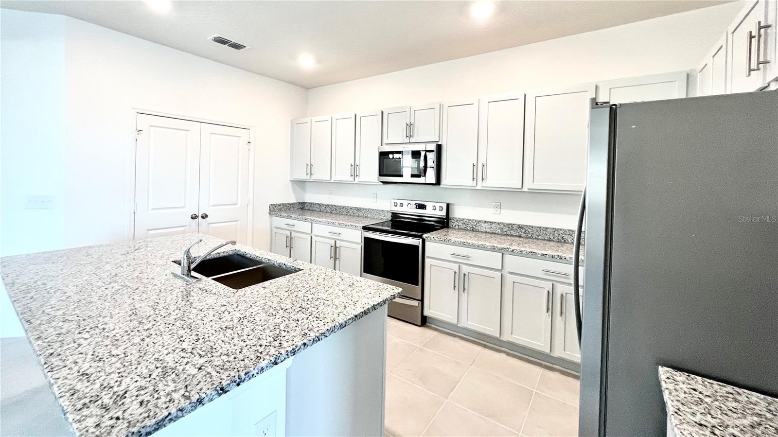 1222 AUGUSTUS DR, DAVENPORT, FL, 33896