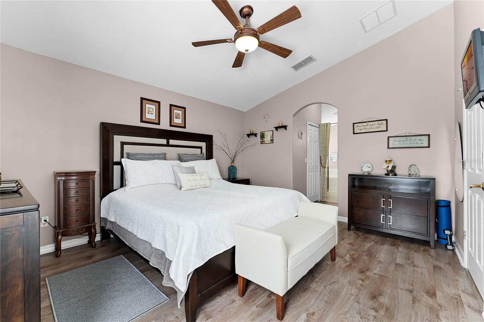 9054 SANDWOOD WAY, ORLANDO, FL, 32832