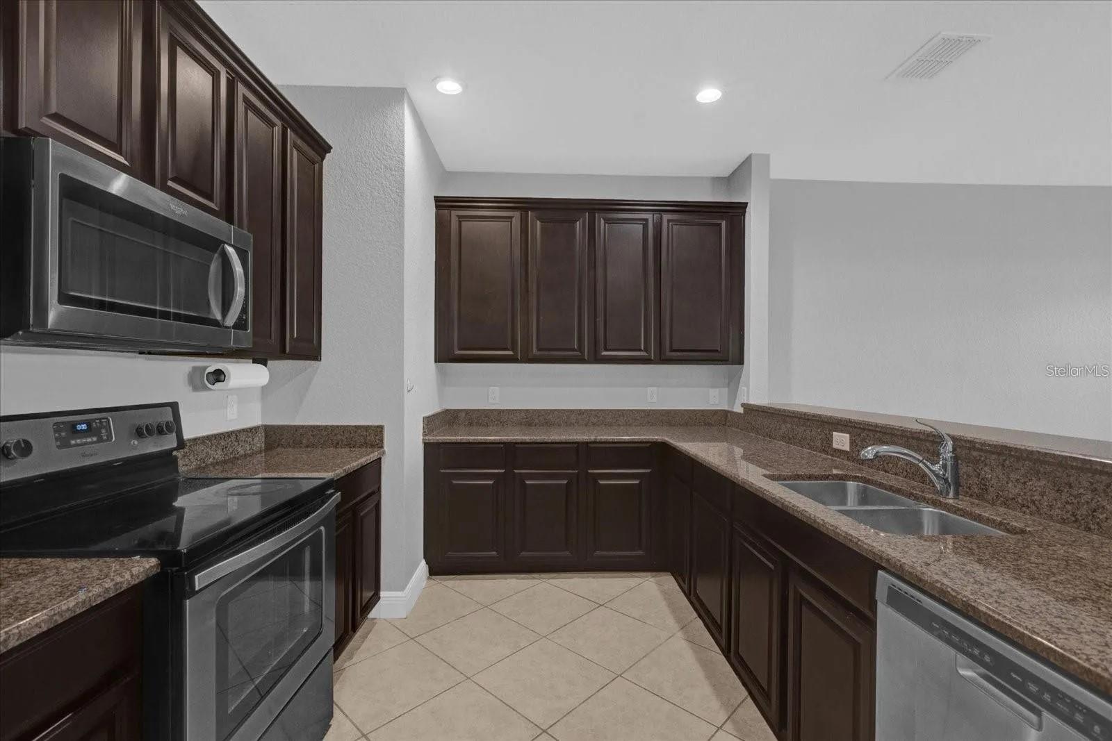8300 KELSALL DR, ORLANDO, FL, 32832
