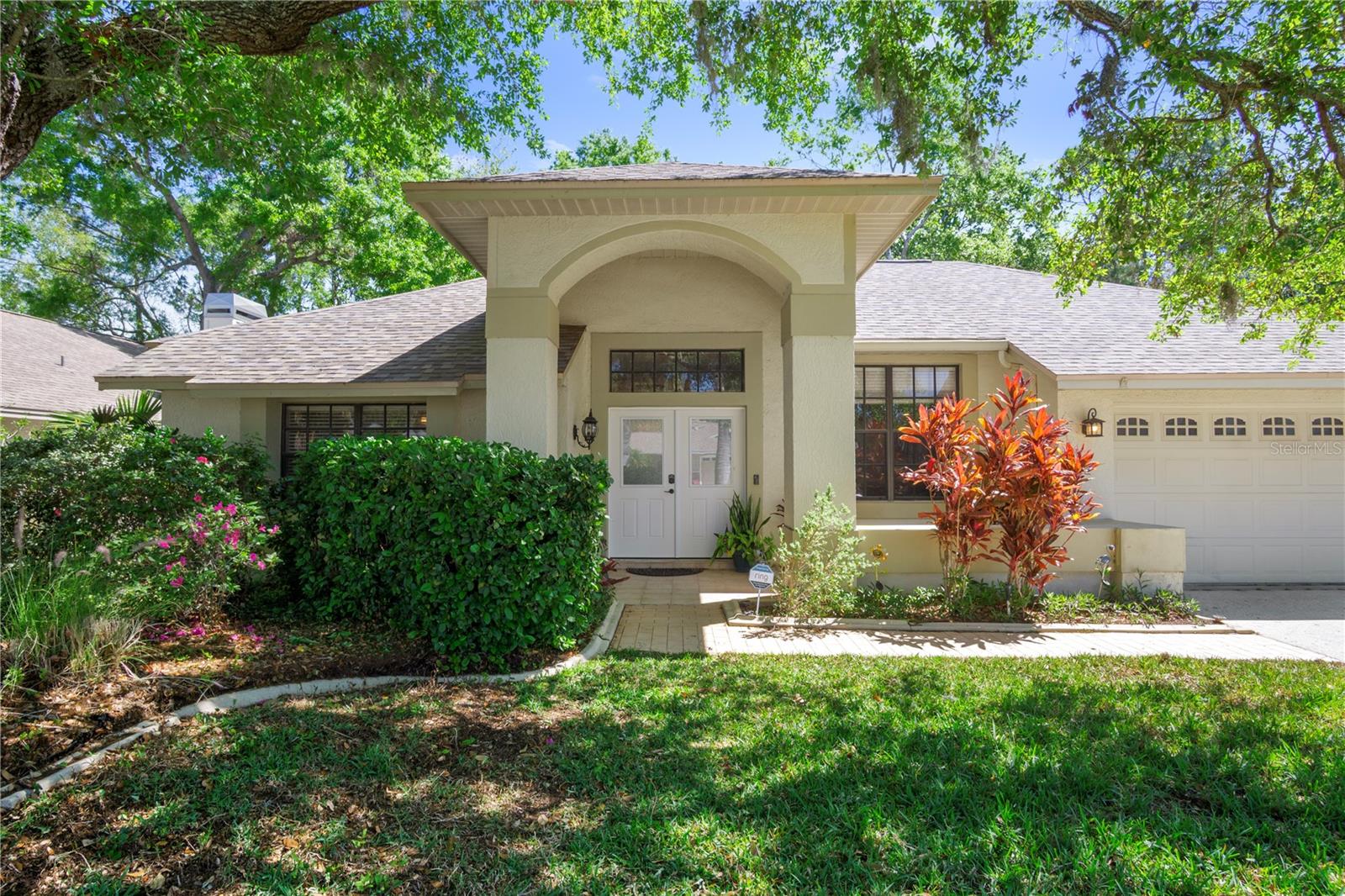 525 WATERFORD CIR W, TARPON SPRINGS, FL, 34688