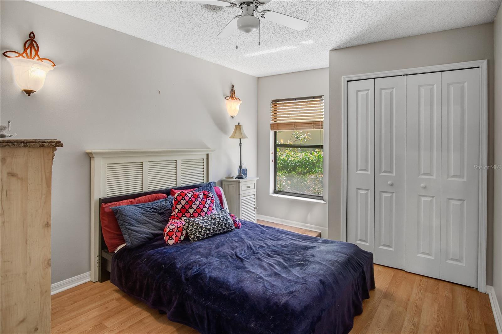 525 WATERFORD CIR W, TARPON SPRINGS, FL, 34688