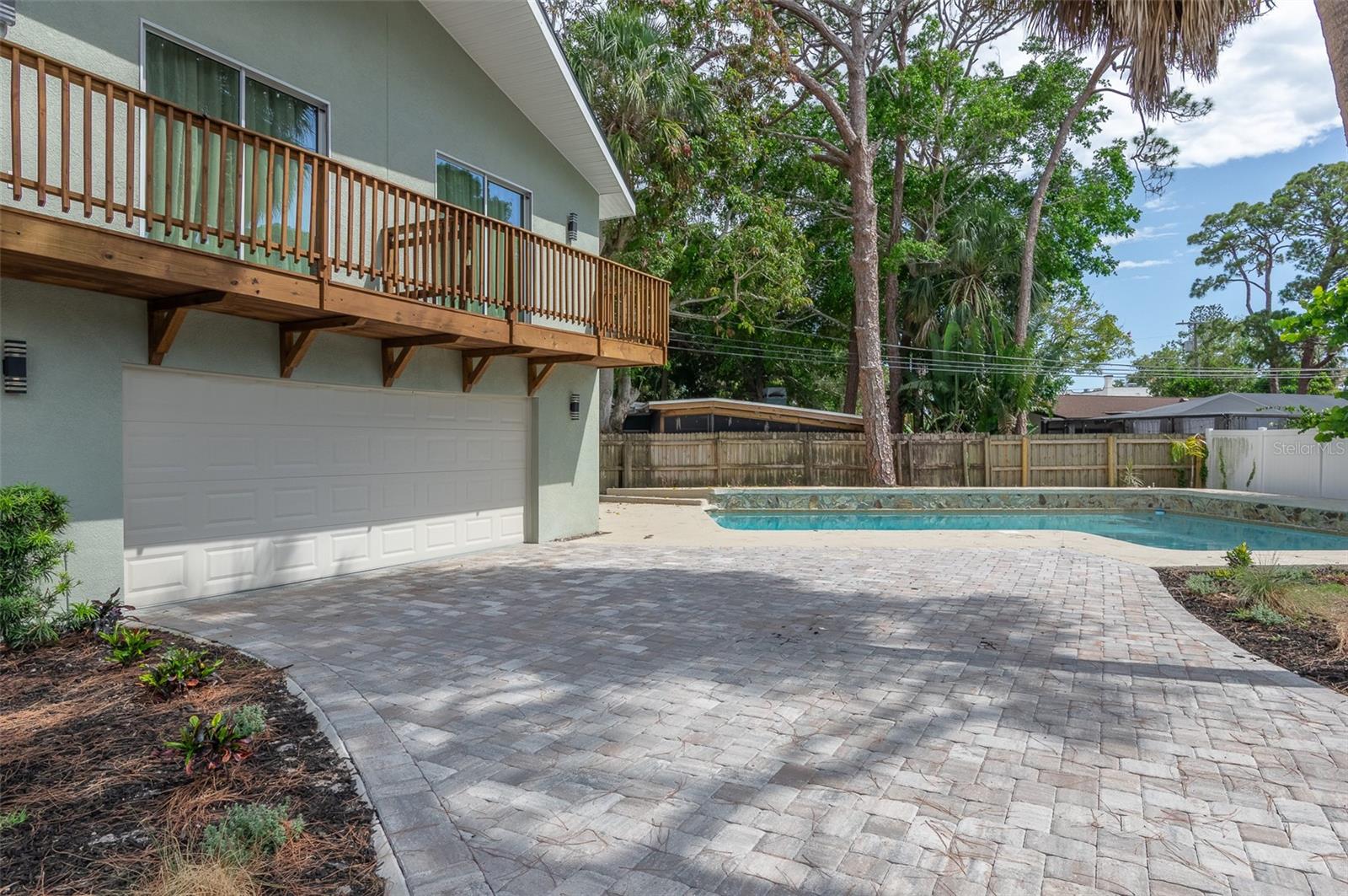 1320 CORAL WAY S, ST PETERSBURG, FL, 33705