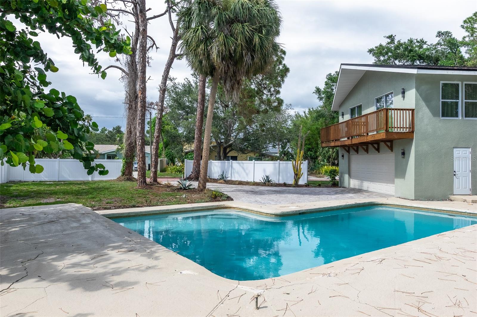 1320 CORAL WAY S, ST PETERSBURG, FL, 33705