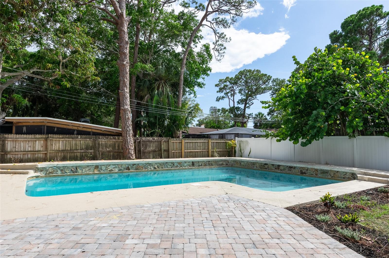 1320 CORAL WAY S, ST PETERSBURG, FL, 33705