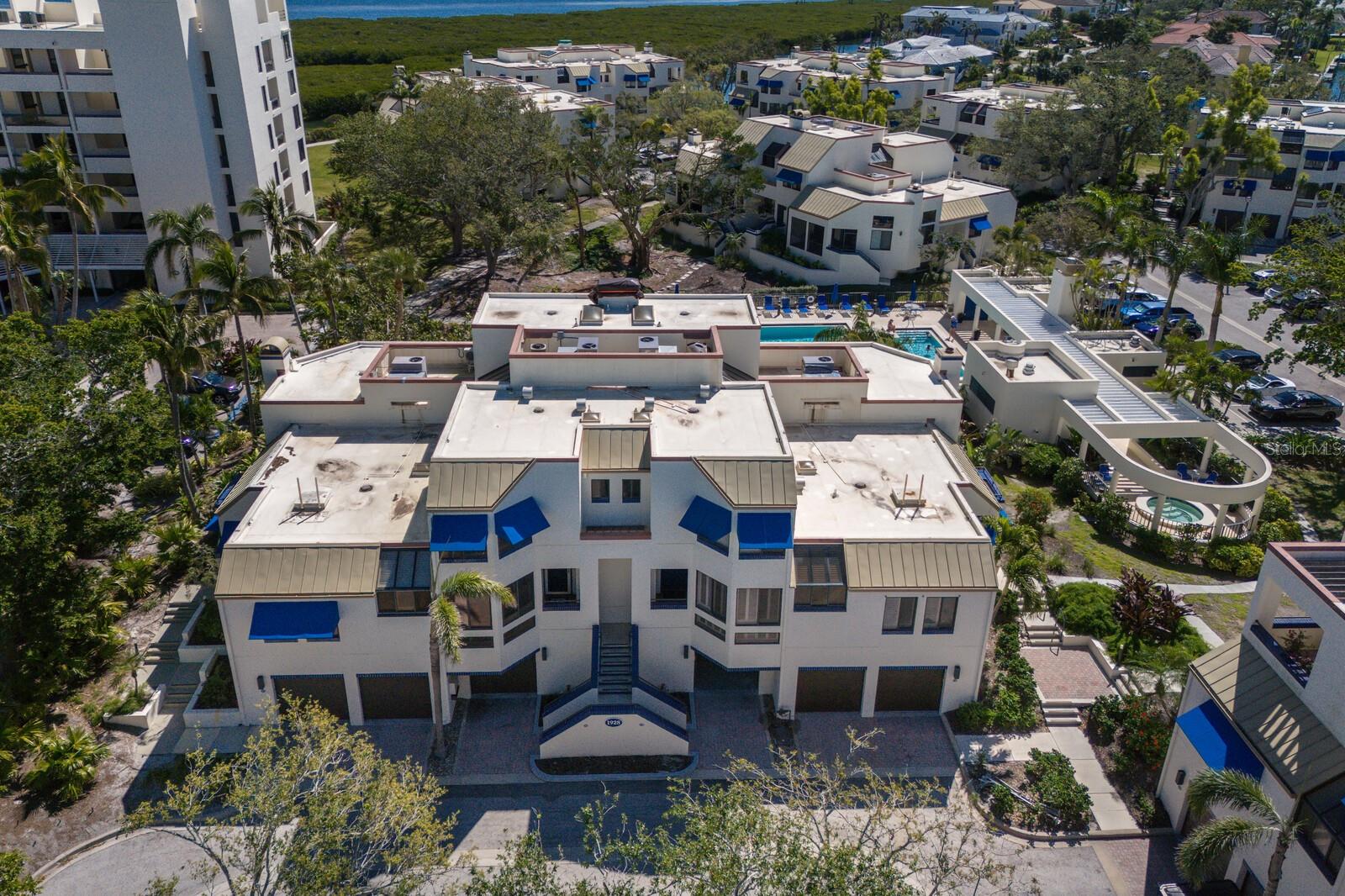 1928 HARBOURSIDE DR #1403, LONGBOAT KEY, FL, 34228