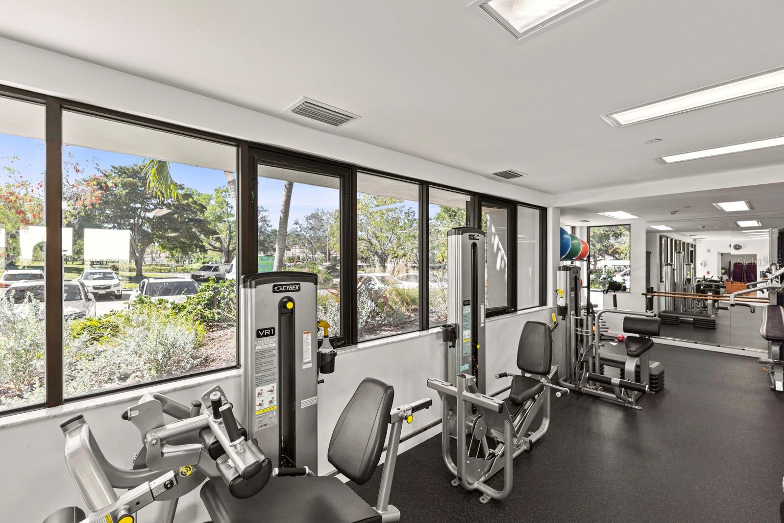 1928 HARBOURSIDE DR #1403, LONGBOAT KEY, FL, 34228