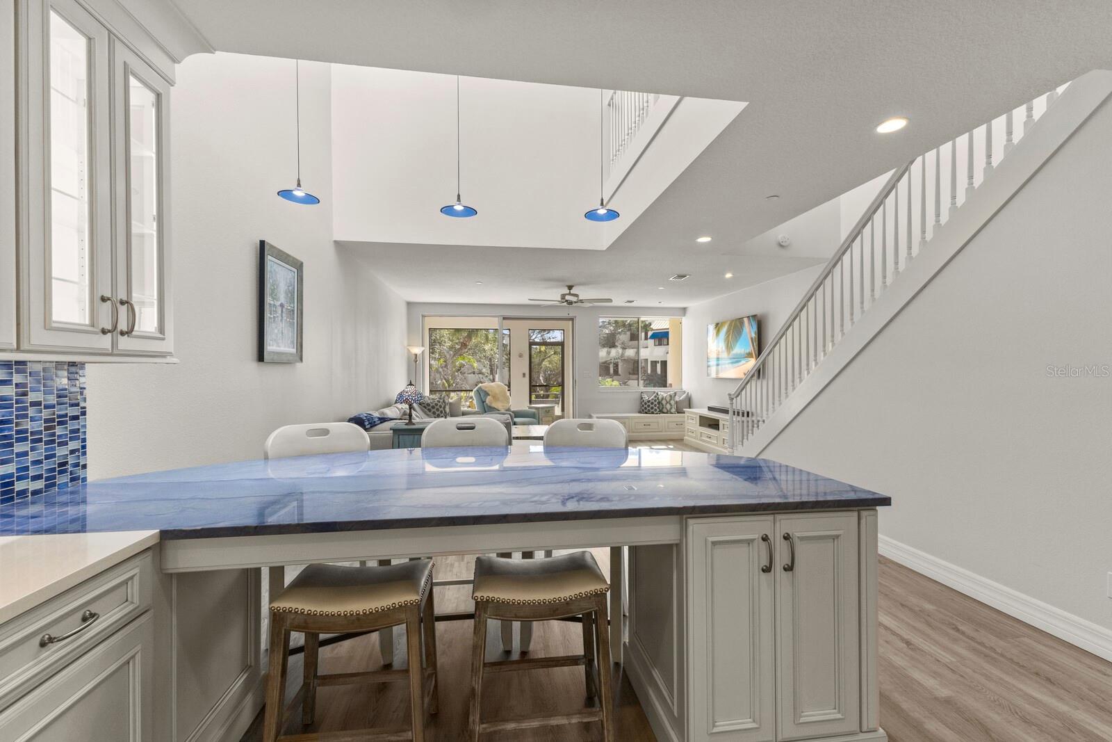 1928 HARBOURSIDE DR #1403, LONGBOAT KEY, FL, 34228