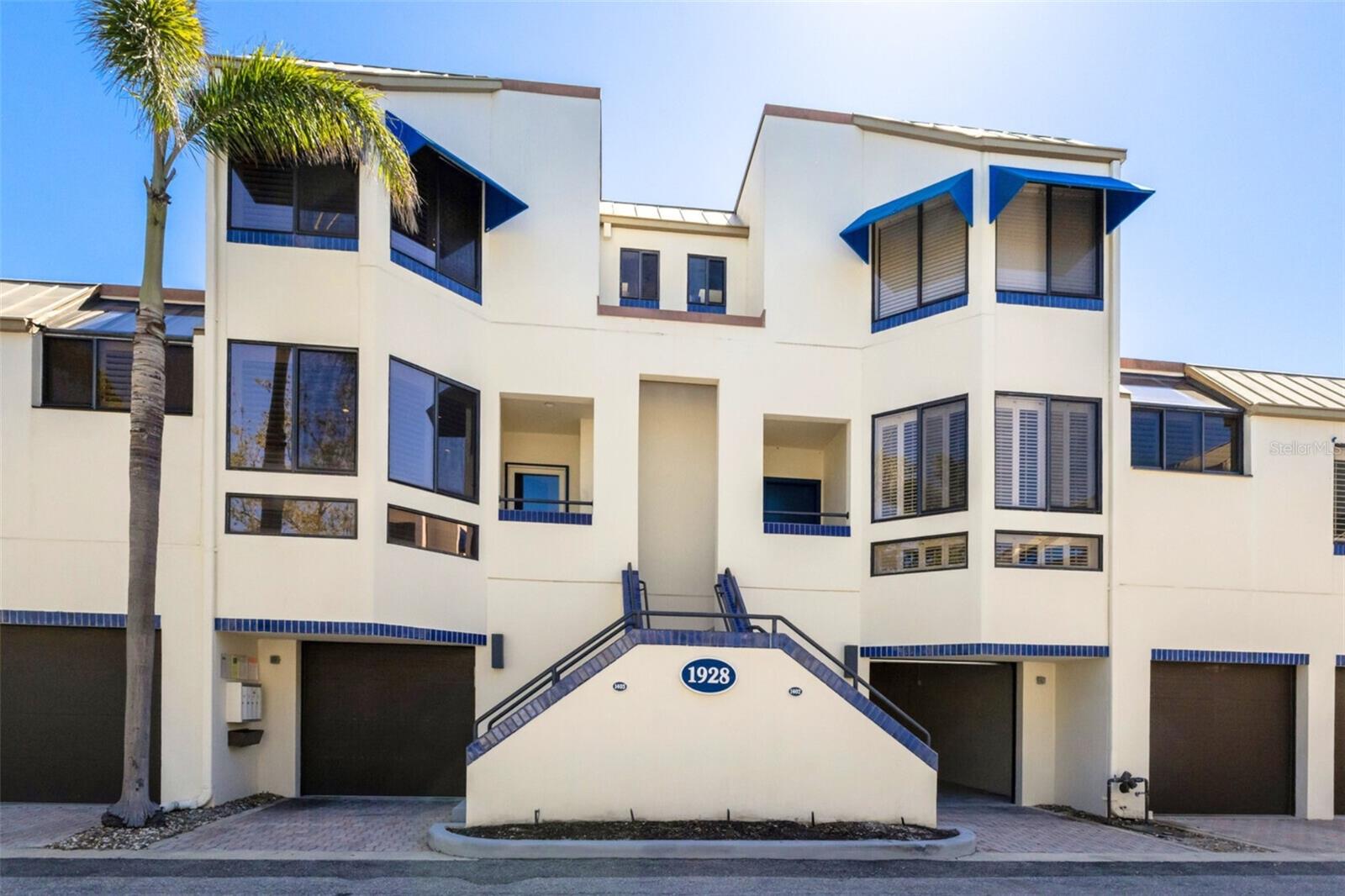 1928 HARBOURSIDE DR #1403, LONGBOAT KEY, FL, 34228