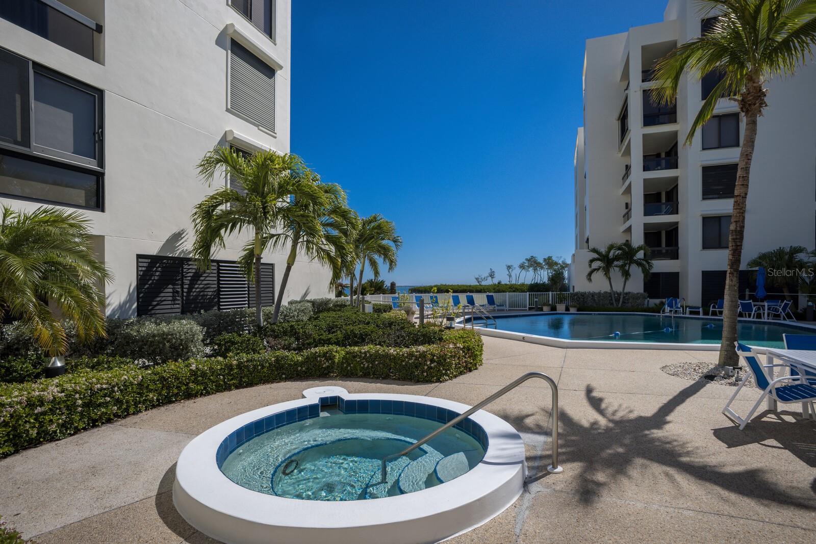 1928 HARBOURSIDE DR #1403, LONGBOAT KEY, FL, 34228
