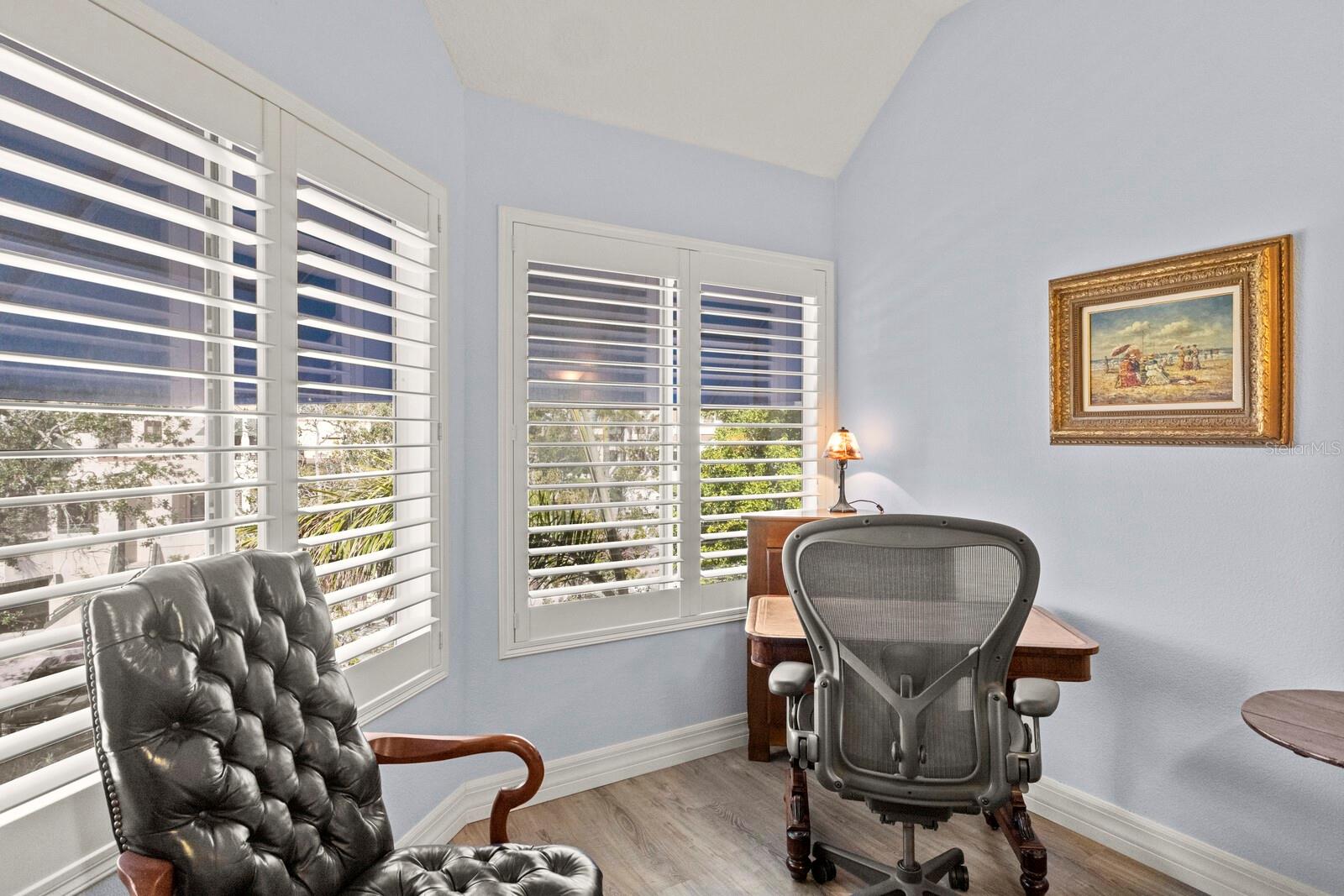 1928 HARBOURSIDE DR #1403, LONGBOAT KEY, FL, 34228