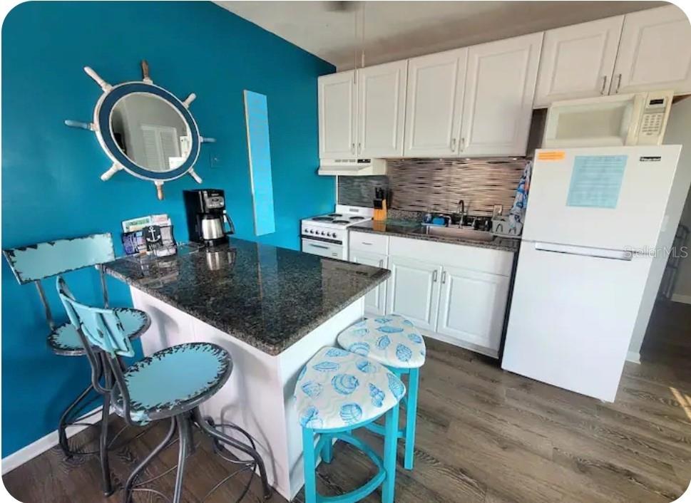 282 TREASURE ISLAND CSWY #19, ST PETERSBURG, FL, 33706