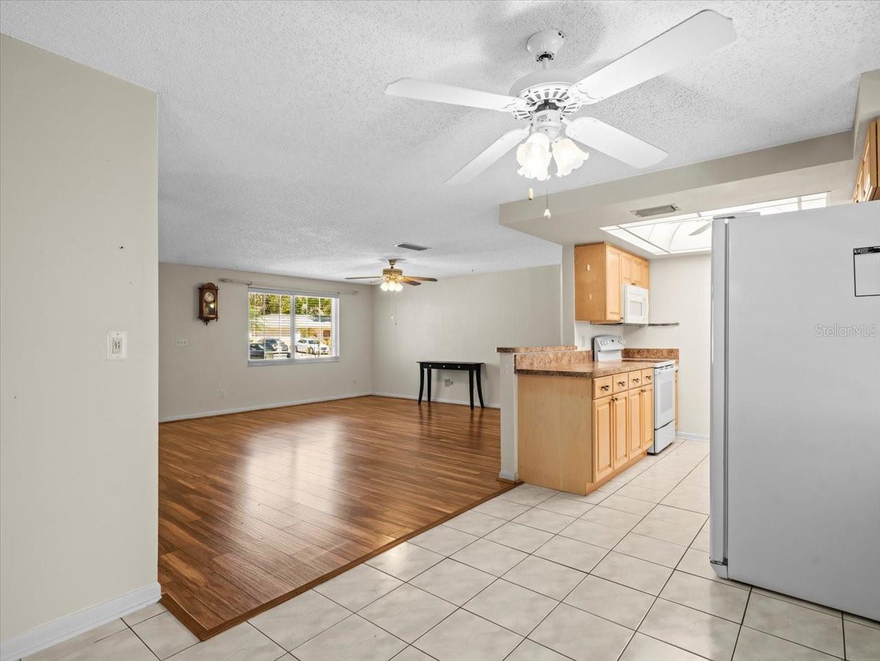 16709 NORWOOD DR, TAMPA, FL, 33624