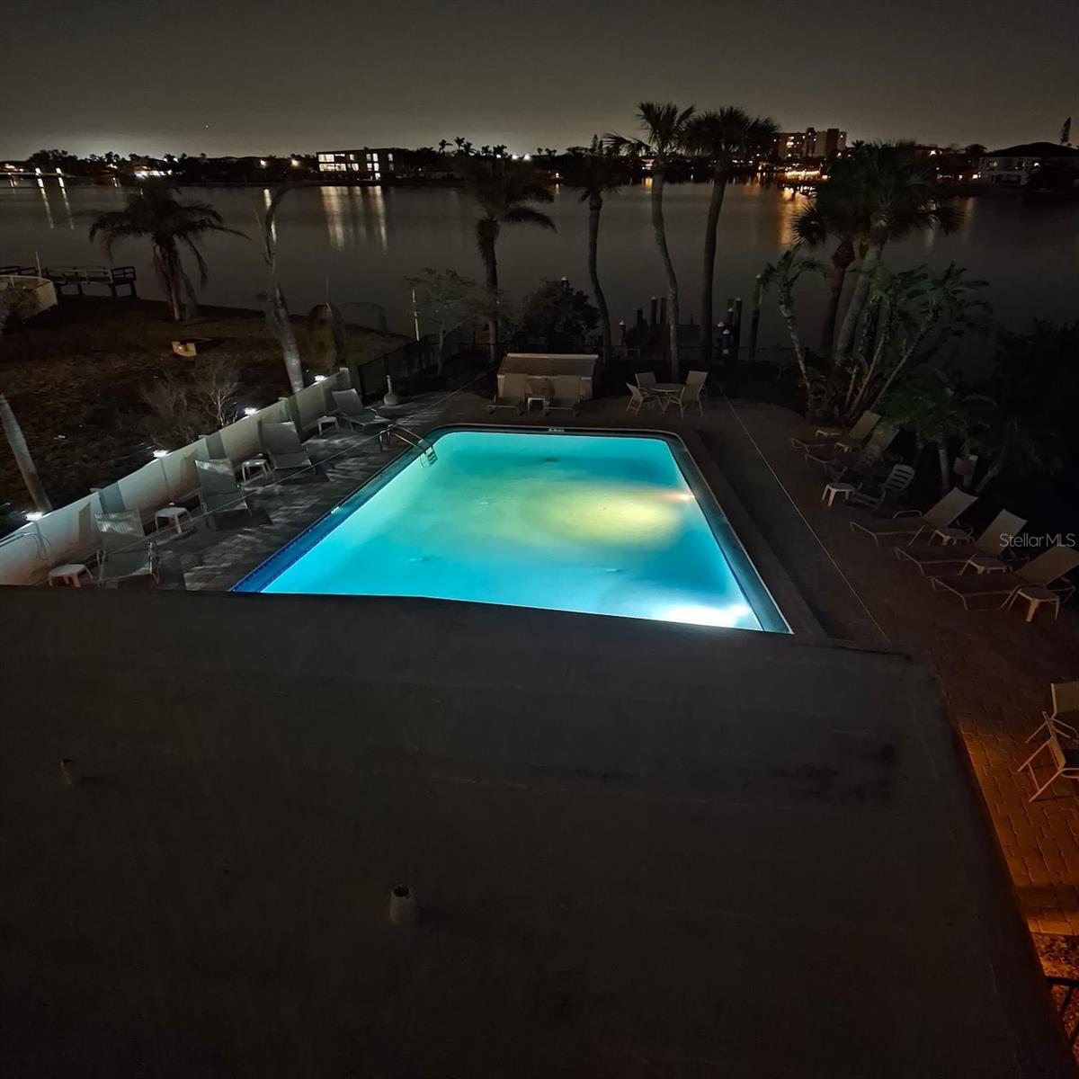 10301 GULF BLVD #302, TREASURE ISLAND, FL, 33706