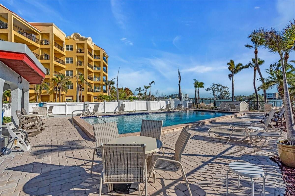 10301 GULF BLVD #302, TREASURE ISLAND, FL, 33706