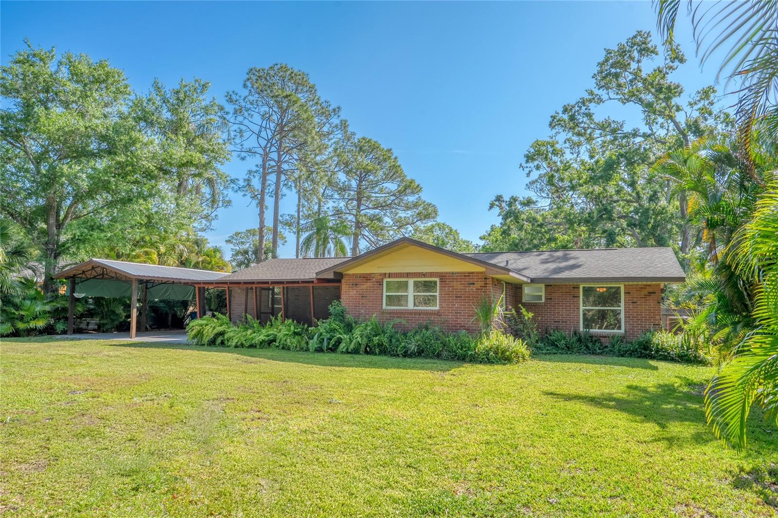 8136 HONEYBEE LN, TAMPA, FL, 33635