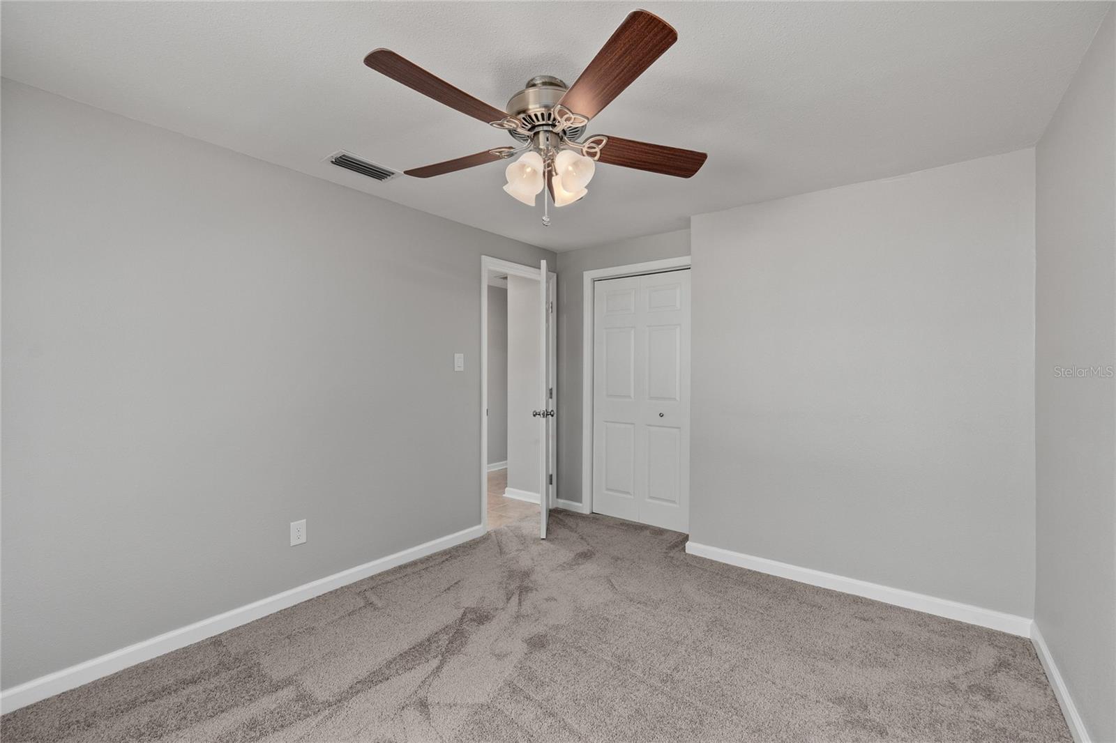 8136 HONEYBEE LN, TAMPA, FL, 33635