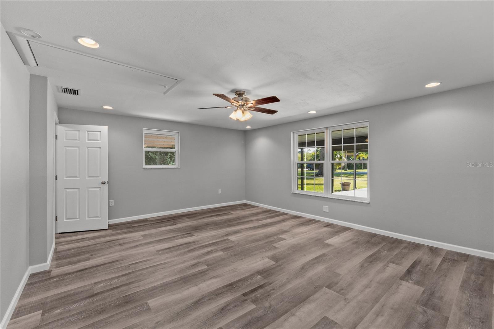 8136 HONEYBEE LN, TAMPA, FL, 33635