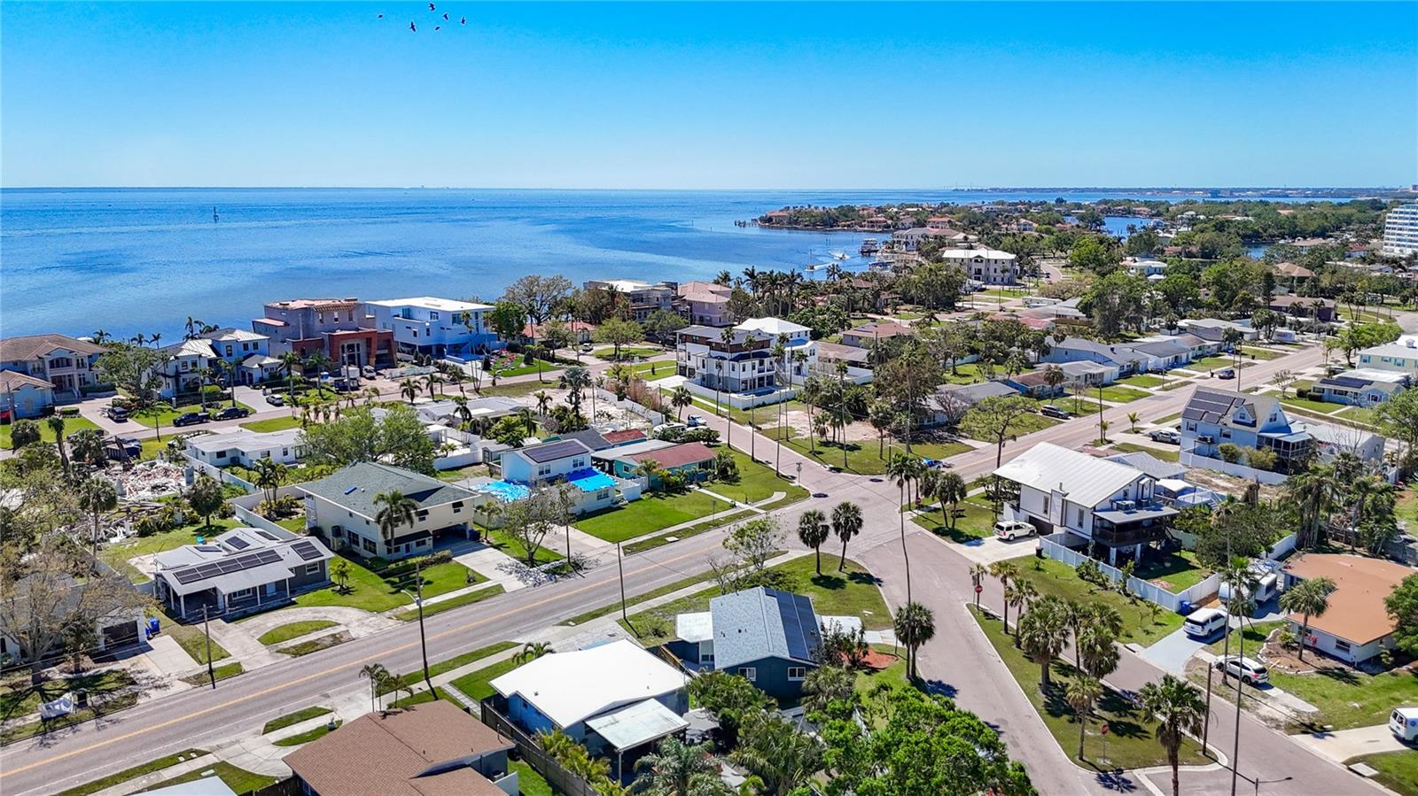 3711 HUNTINGTON ST NE, ST PETERSBURG, FL, 33703