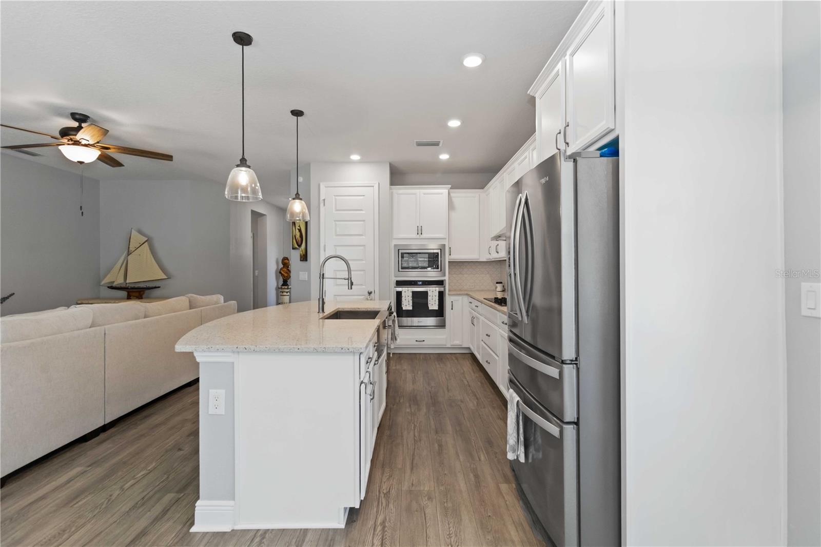 3926 SUNSHINE PINE AVE, BRADENTON, FL, 34203