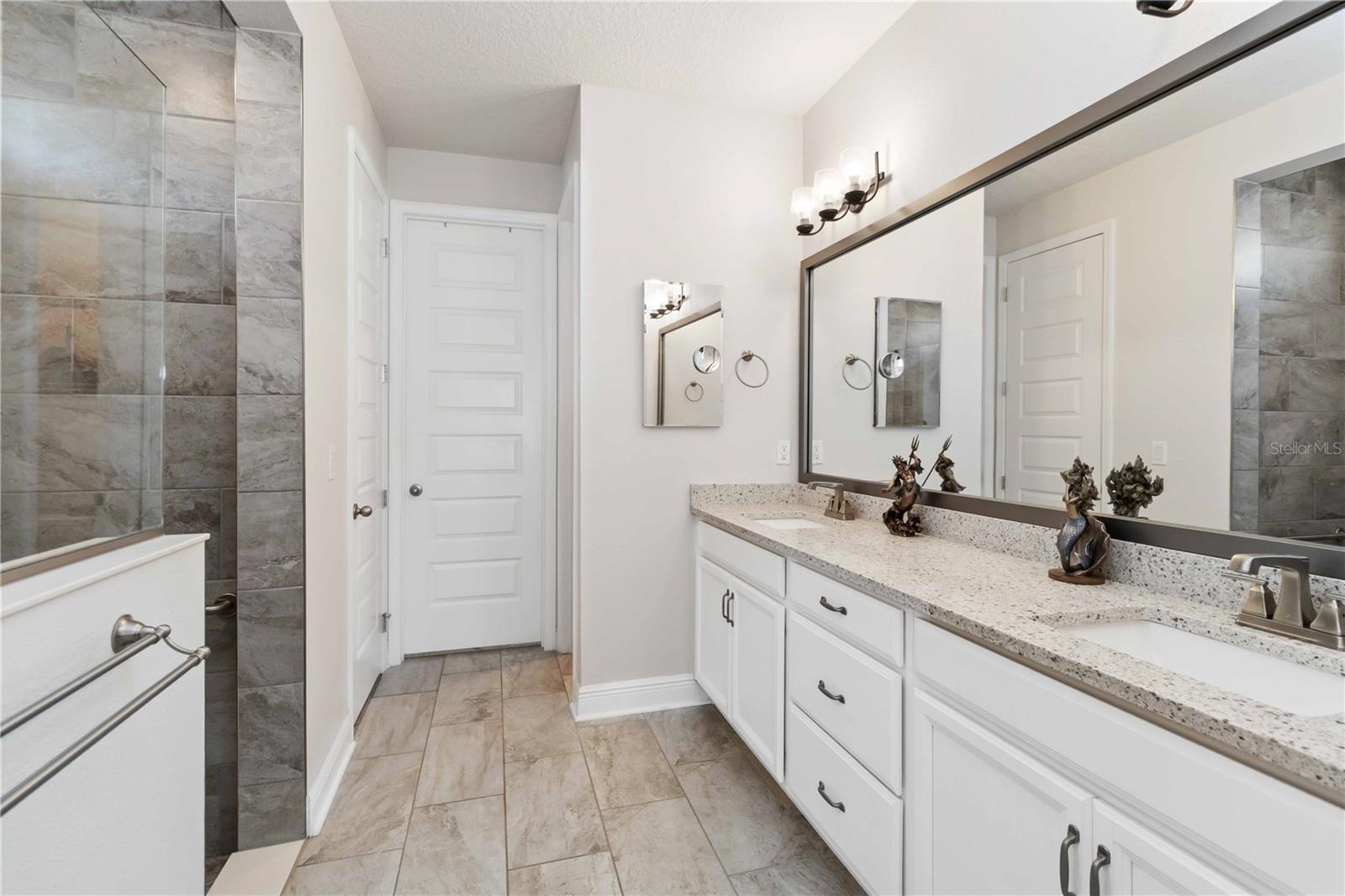 3926 SUNSHINE PINE AVE, BRADENTON, FL, 34203