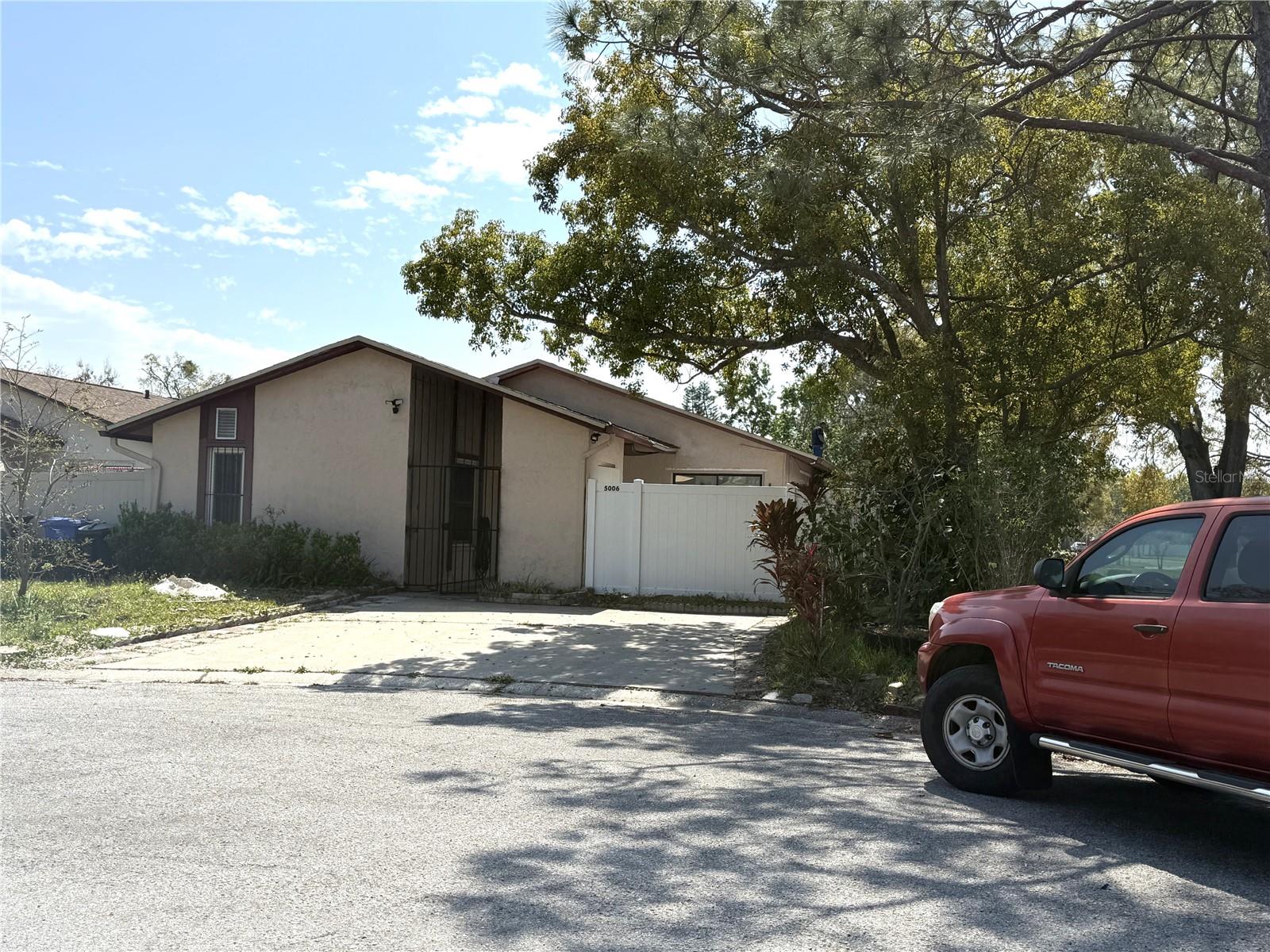 5006 ABERDEEN CT, TAMPA, FL, 33624