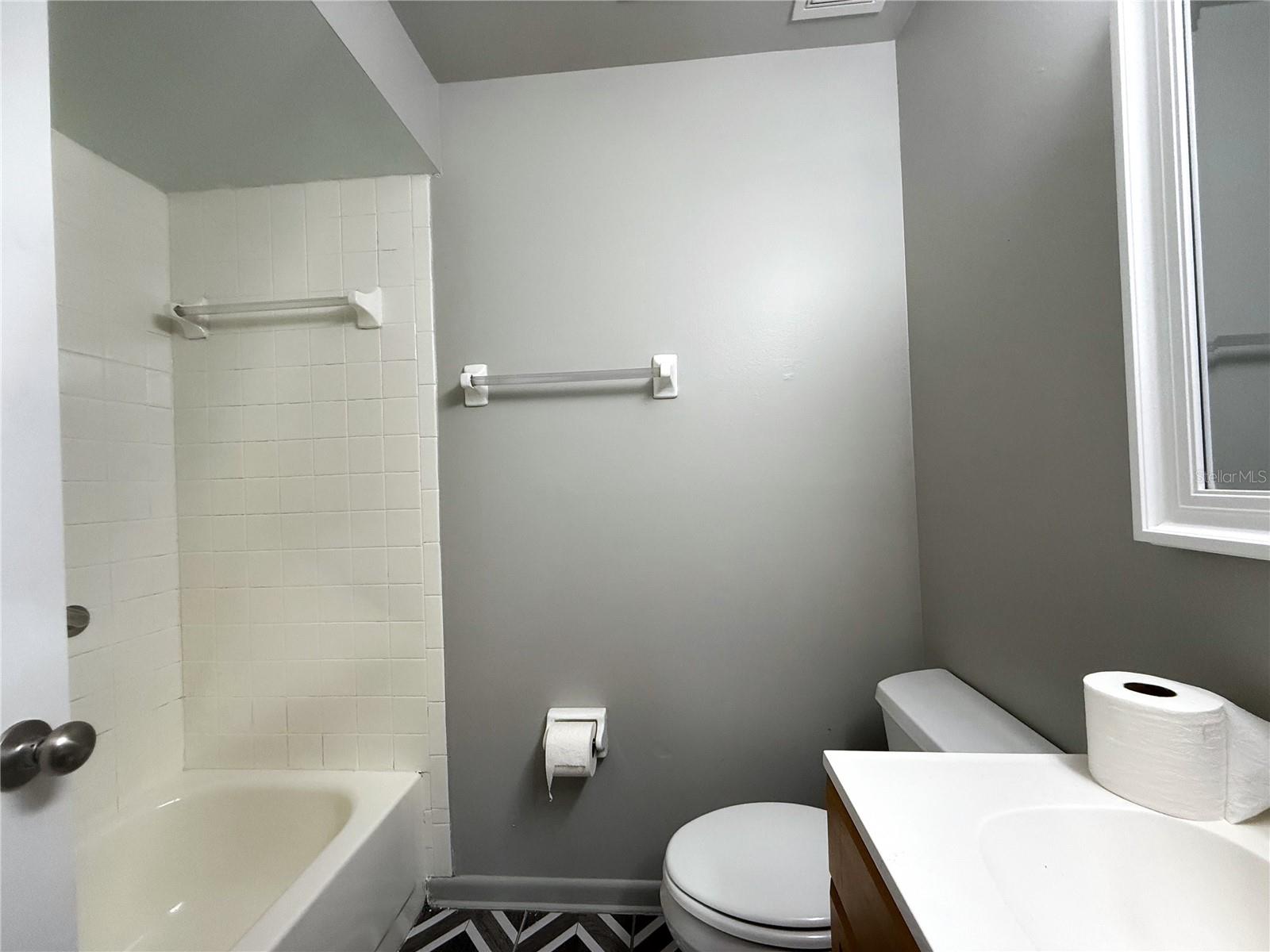 5006 ABERDEEN CT, TAMPA, FL, 33624
