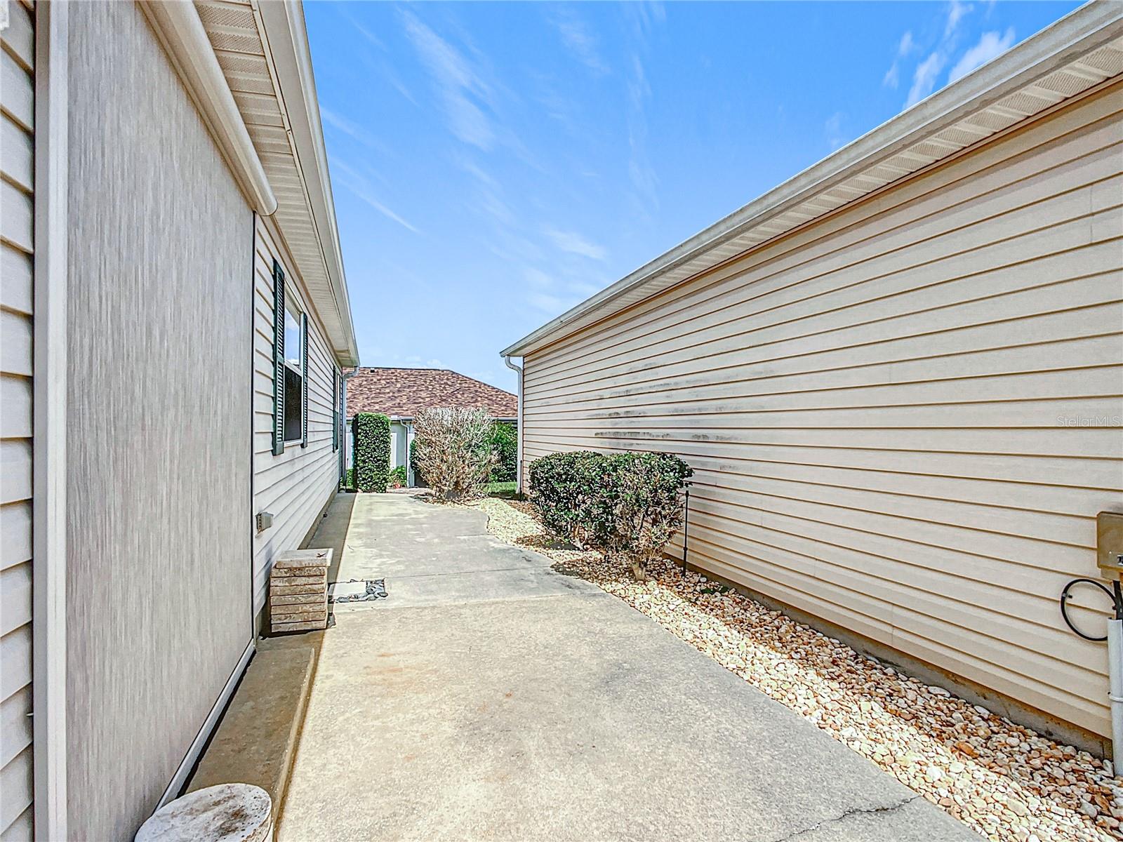 480 HILDALGO DR, THE VILLAGES, FL, 32159