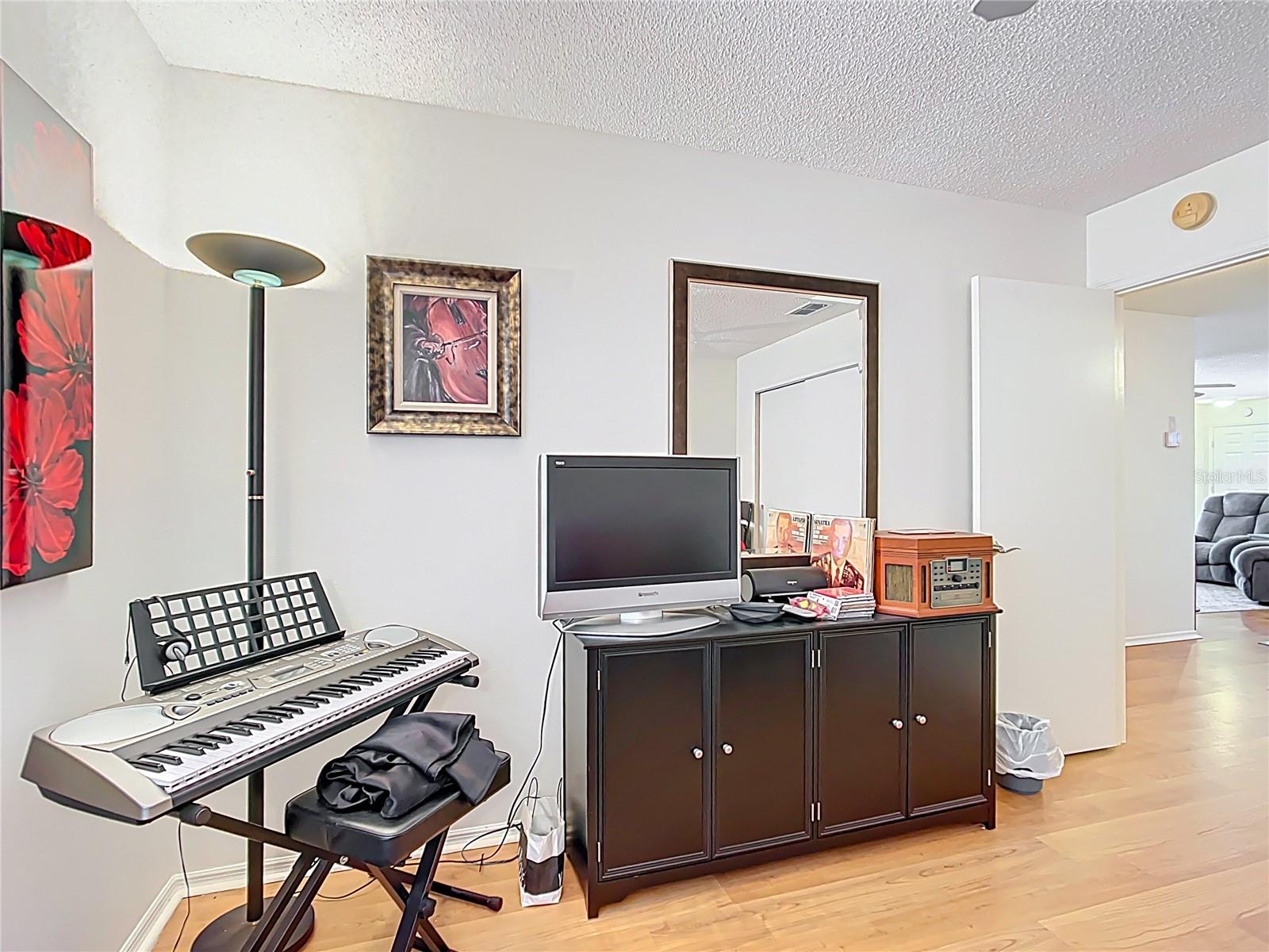 480 HILDALGO DR, THE VILLAGES, FL, 32159
