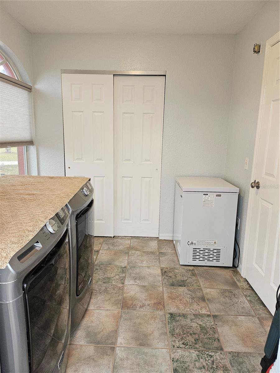 3332 BEAR BAY RD, MYAKKA CITY, FL, 34251