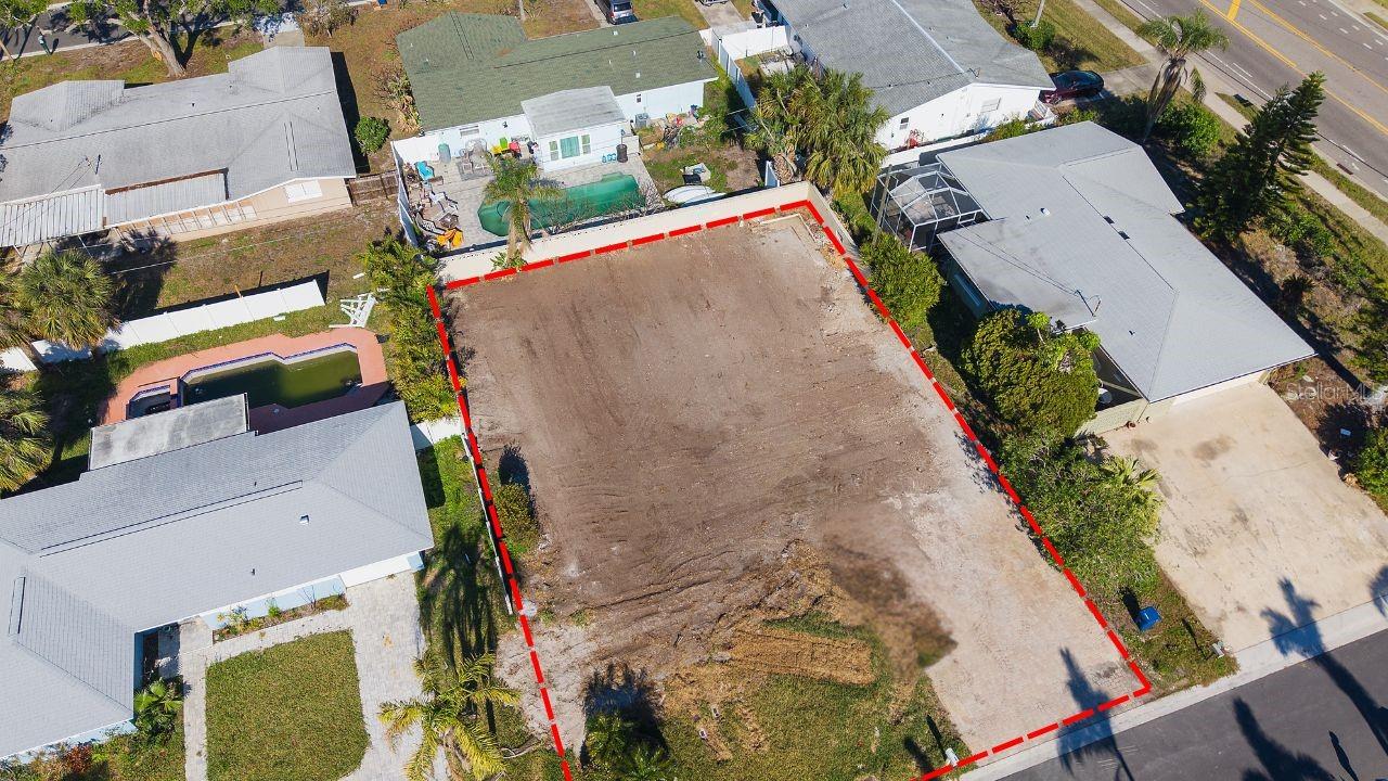 1020 CEDAR DR, BELLEAIR BEACH, FL, 33786