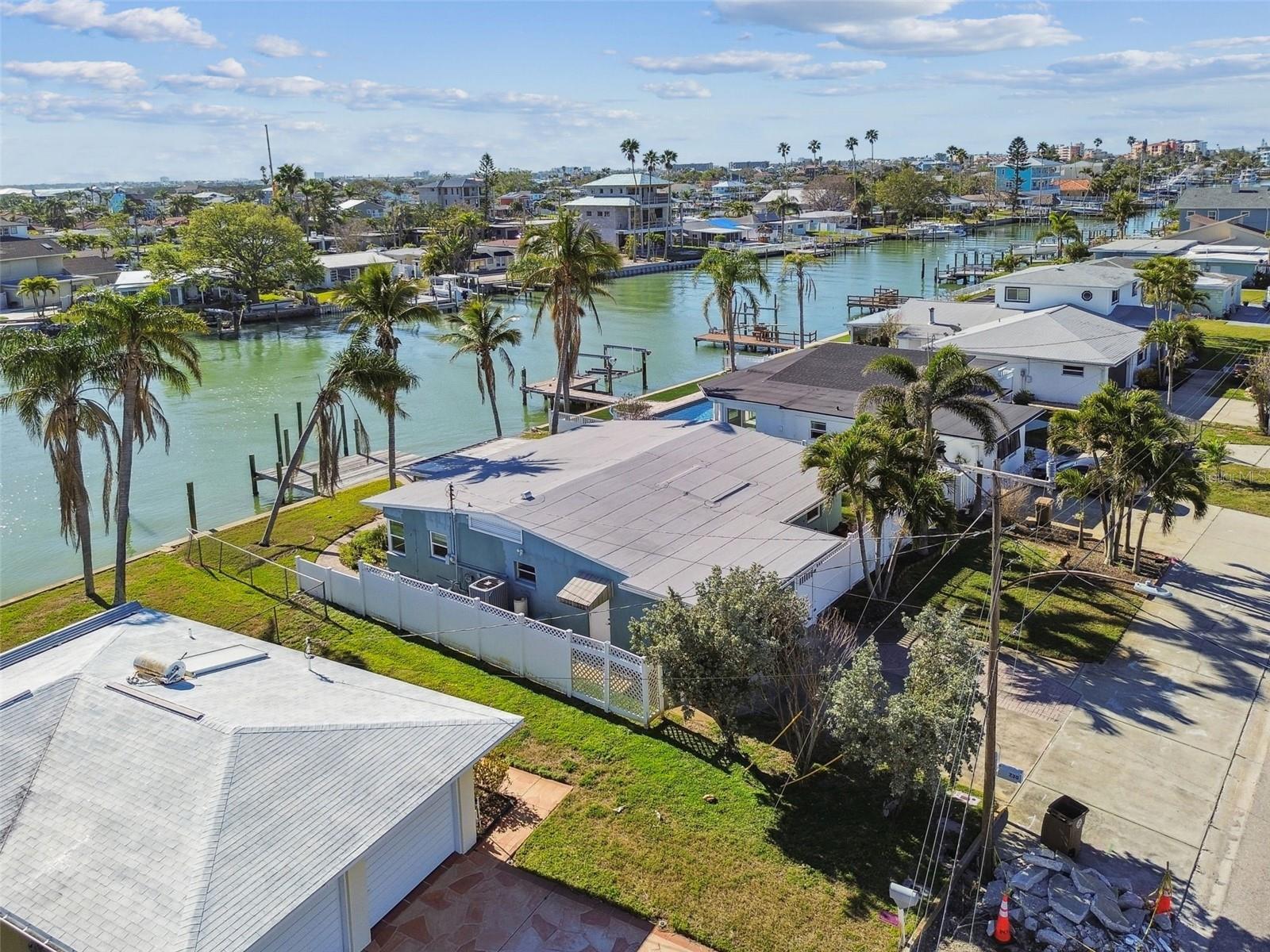 BAY POINT ESTATES 1ST ADD, MADEIRA BEACH, FL, 33708