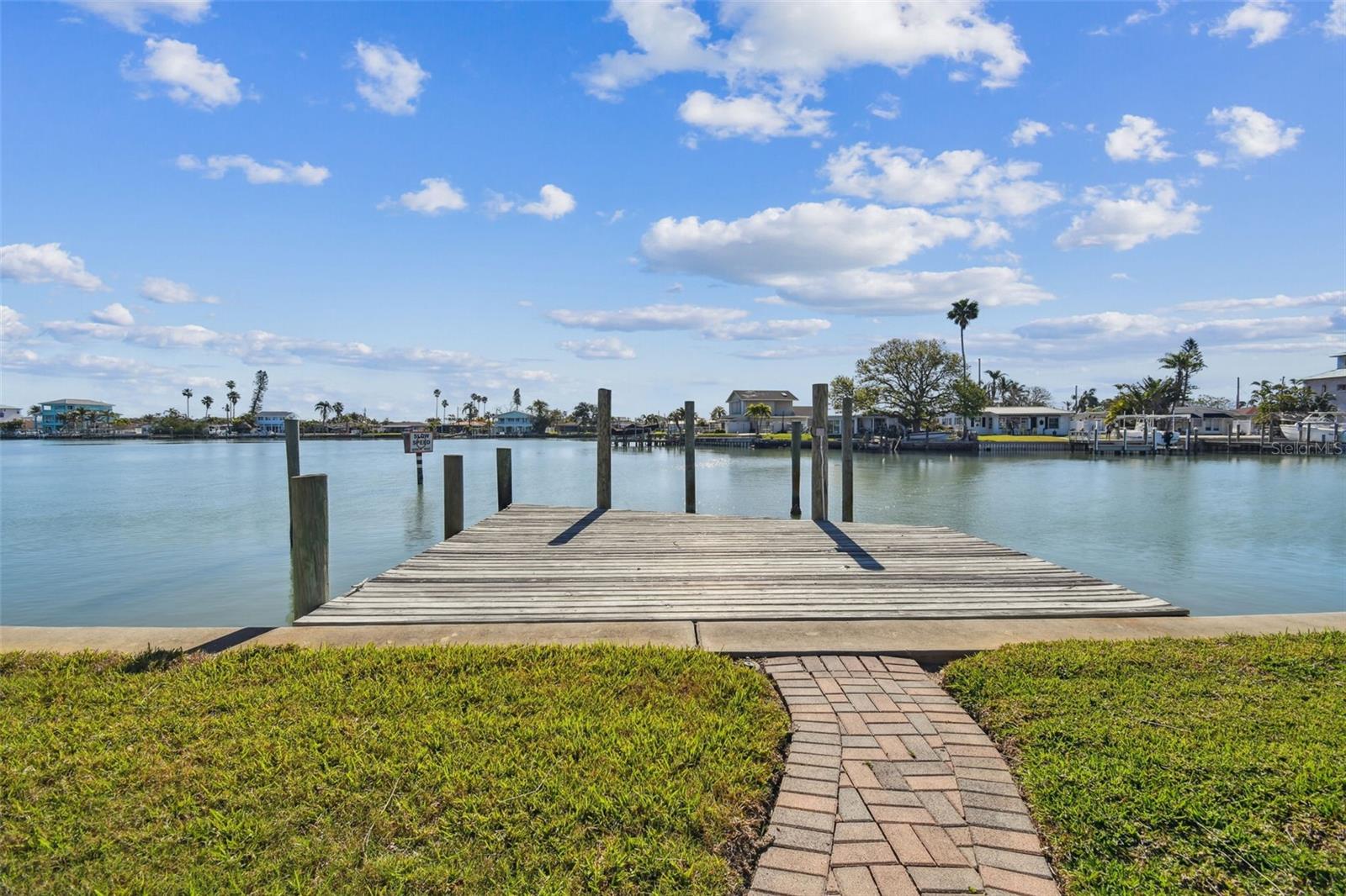 BAY POINT ESTATES 1ST ADD, MADEIRA BEACH, FL, 33708