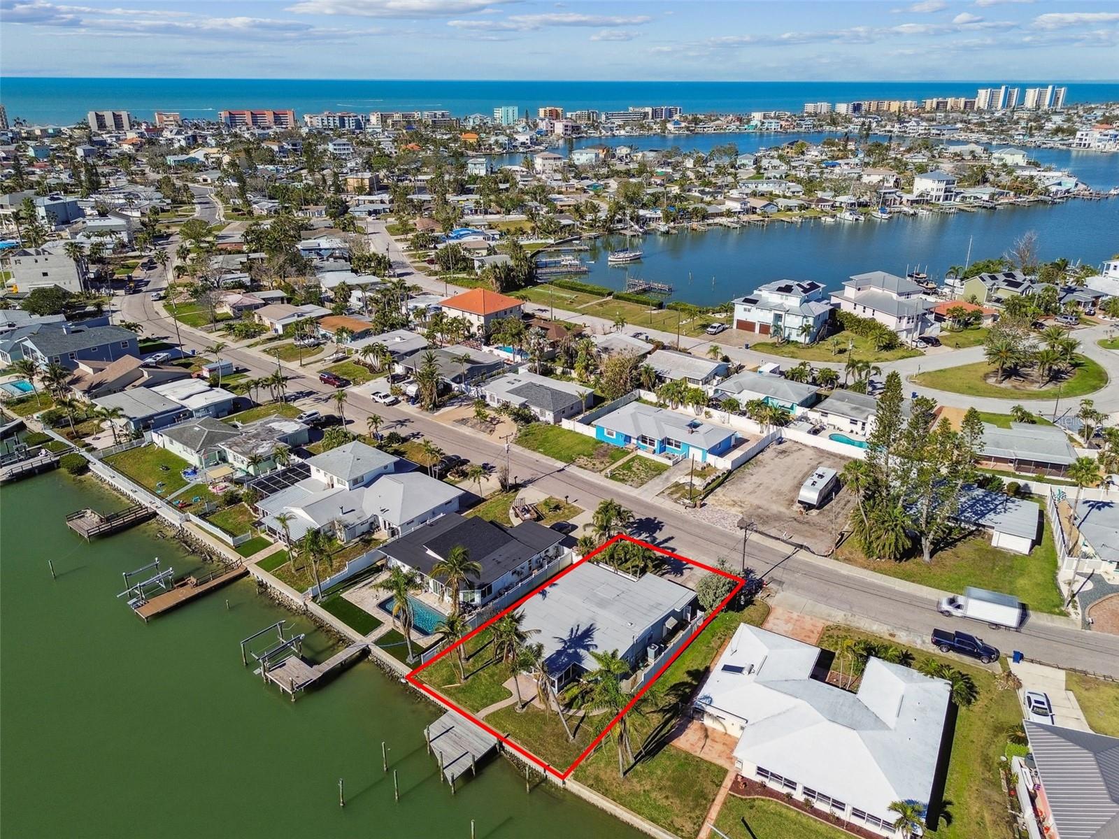 BAY POINT ESTATES 1ST ADD, MADEIRA BEACH, FL, 33708