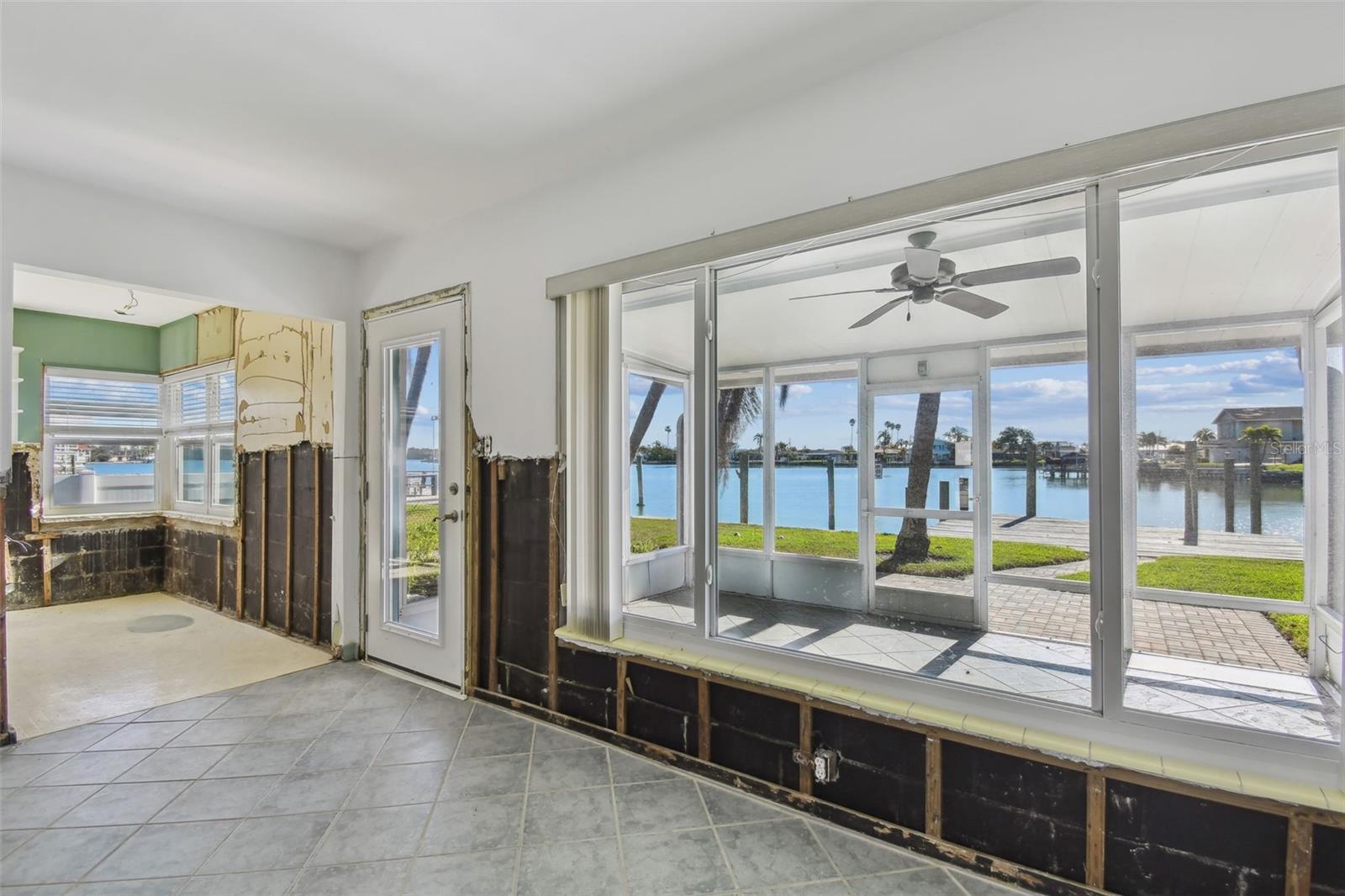 BAY POINT ESTATES 1ST ADD, MADEIRA BEACH, FL, 33708