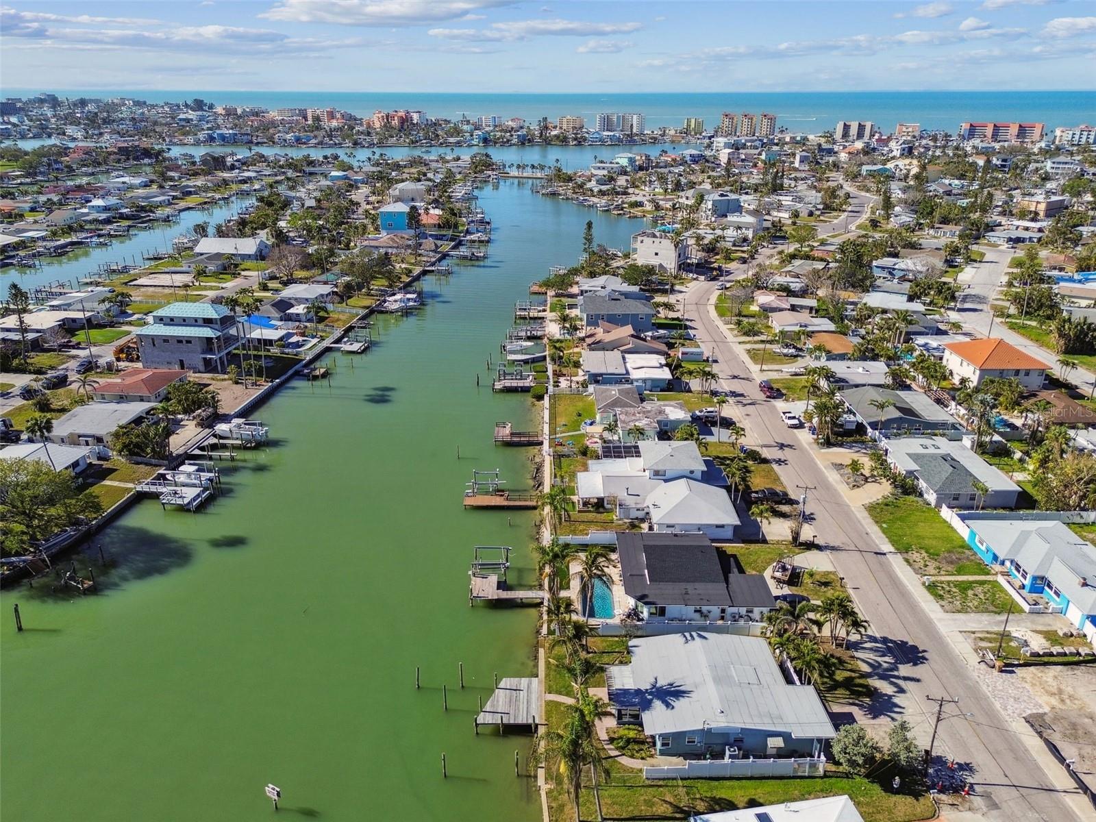 BAY POINT ESTATES 1ST ADD, MADEIRA BEACH, FL, 33708
